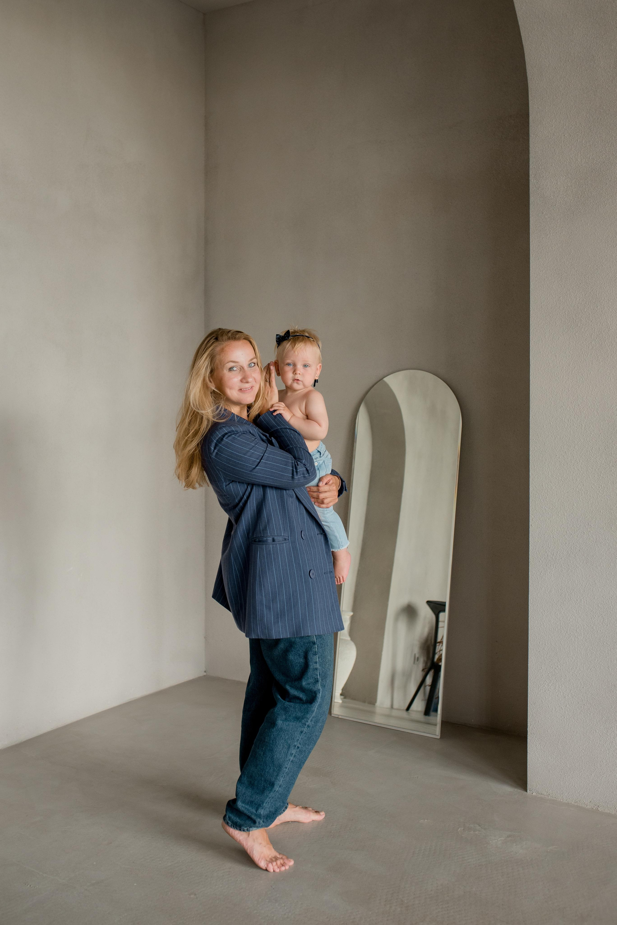 Лиза, 10 месяцев (фотостудия Maneken). Фотограф новорожденных в Екатеринбурге Лена Ильина