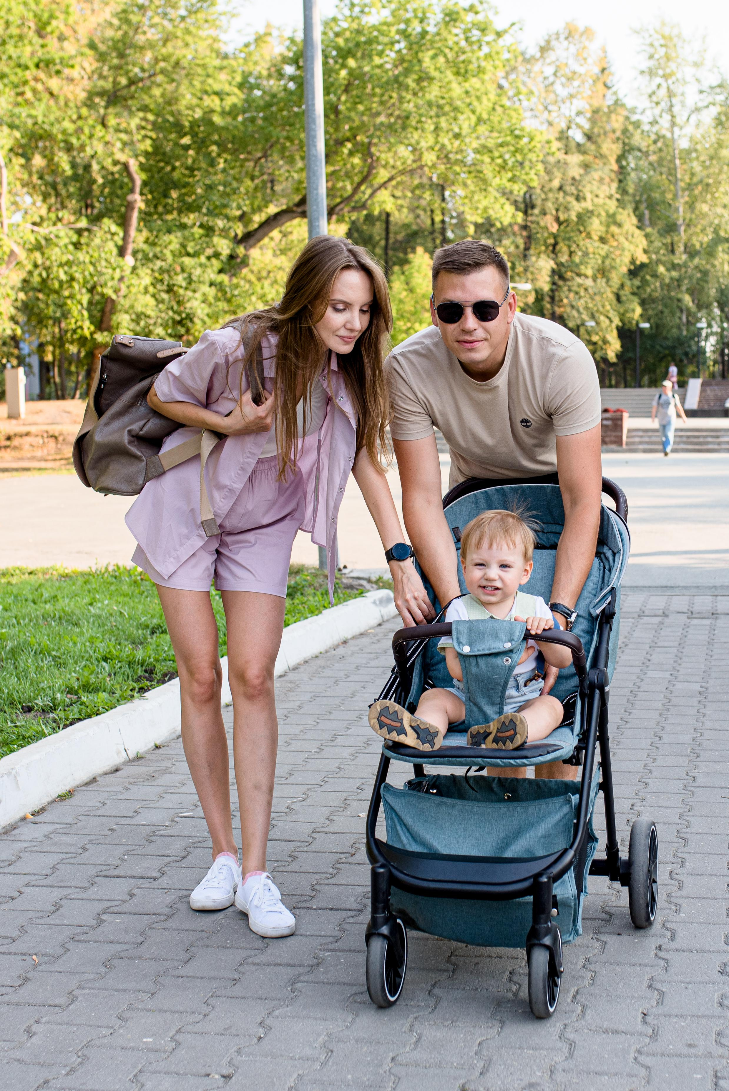 Данил, 1 годик (прогулочная фотосессия ЦПКиО Маяковского). Фотограф новорожденных в Екатеринбурге Лена Ильина