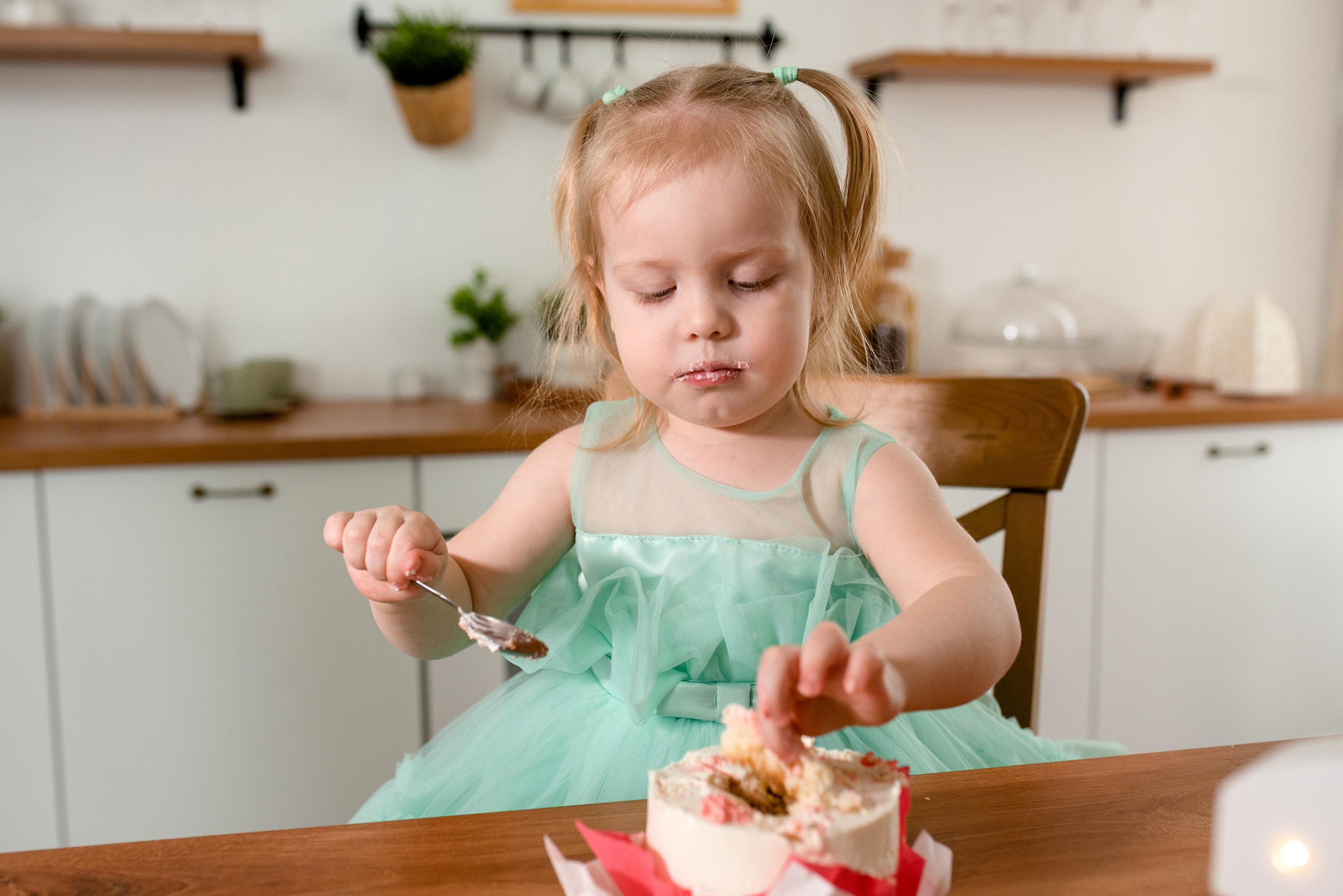 Вика, 2 годика (фотостудия Persona зал Panorama). Фотограф новорожденных в Екатеринбурге Лена Ильина