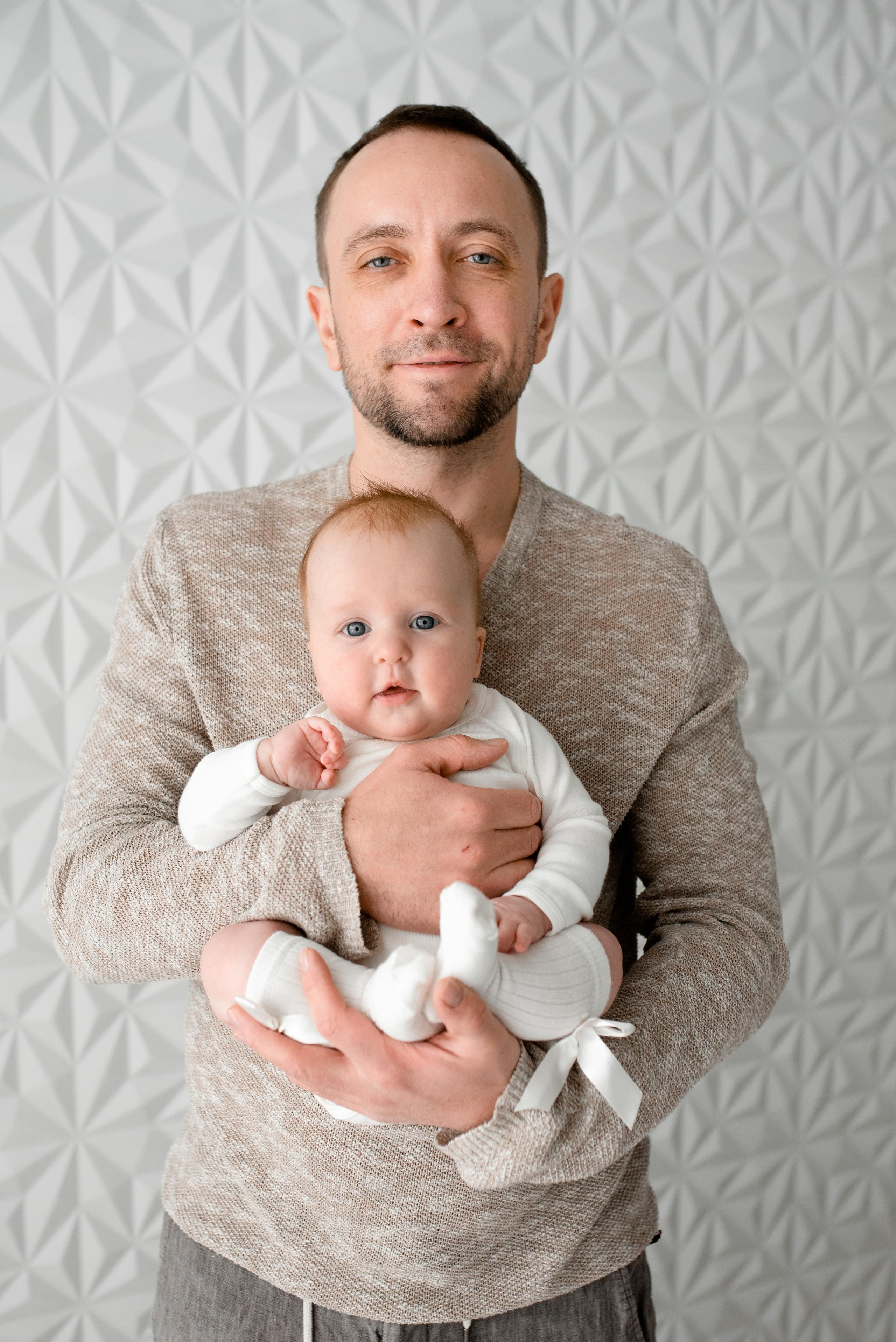 Александра, 3 месяца (домашняя фотосессия в стиле Lifestyle). Фотограф новорожденных в Екатеринбурге Лена Ильина