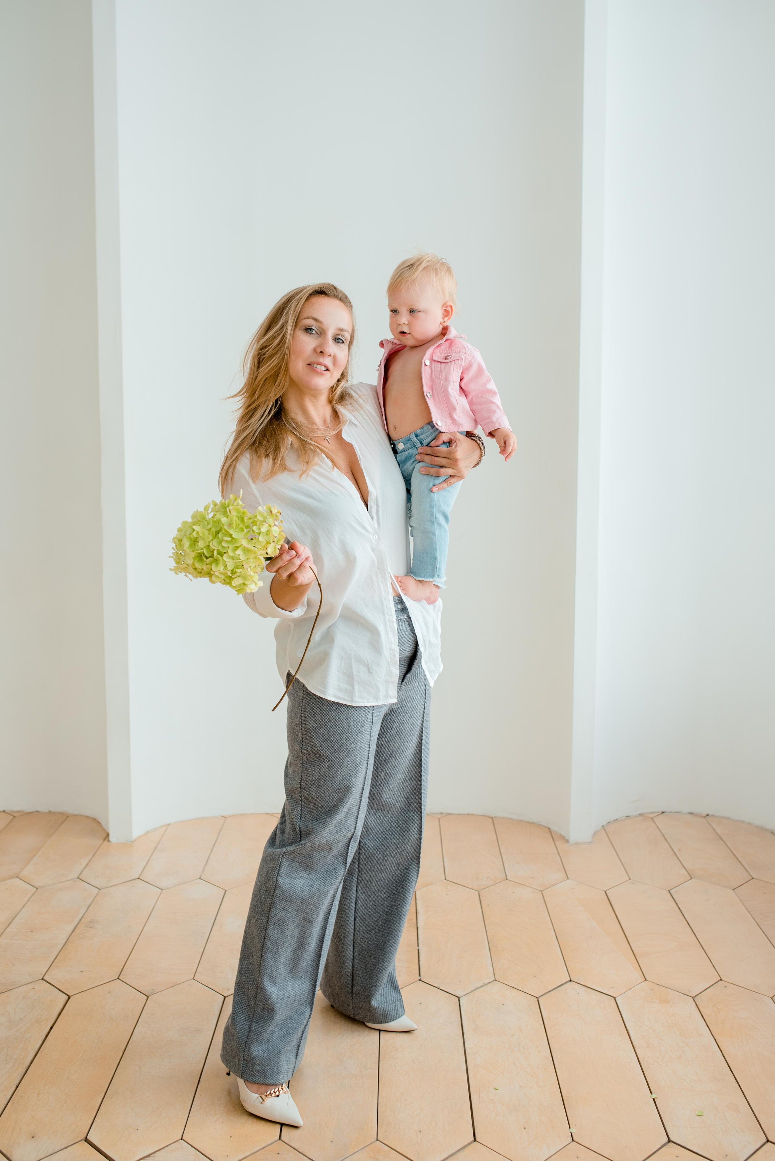 Лиза, 10 месяцев (фотостудия Maneken). Фотограф новорожденных в Екатеринбурге Лена Ильина