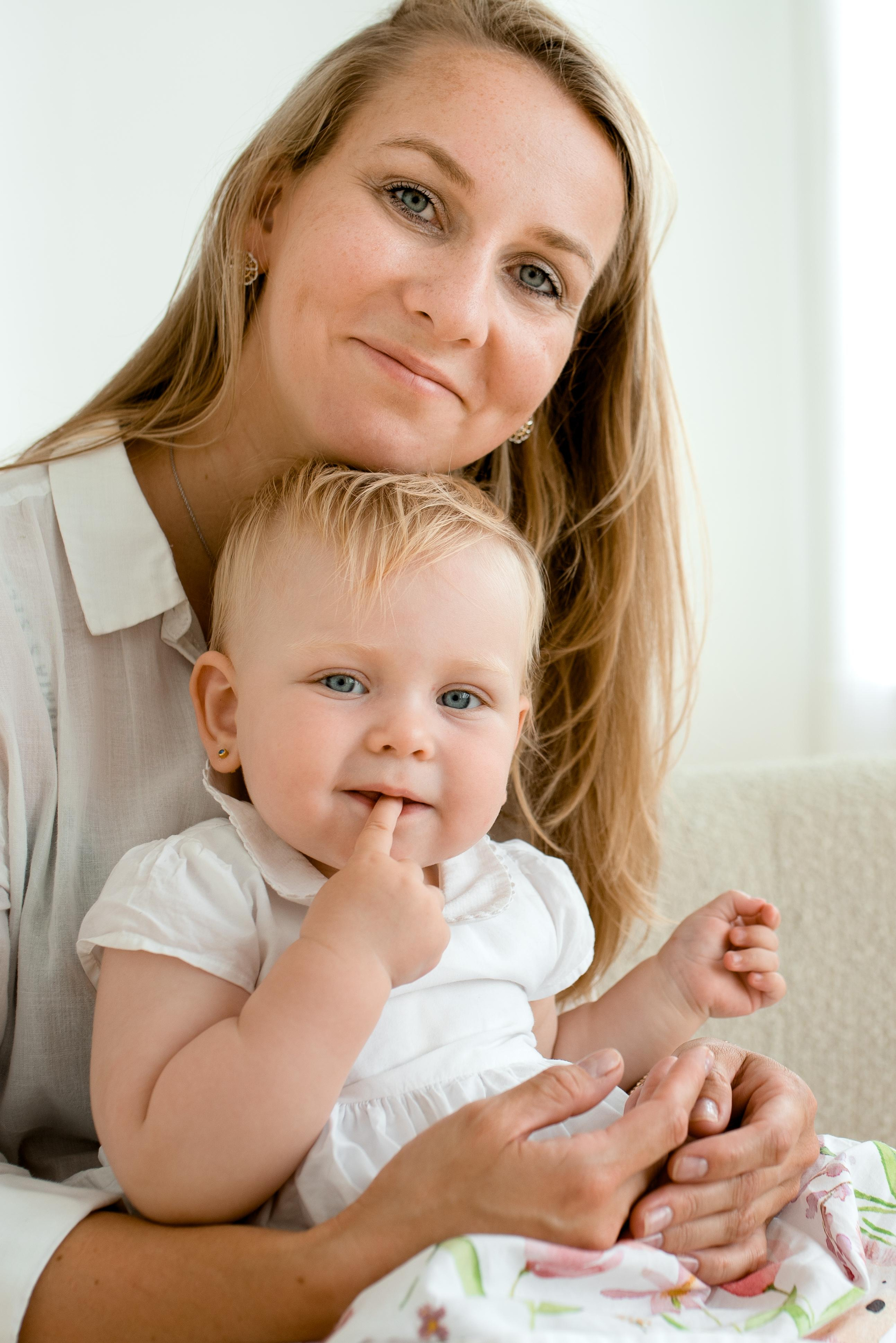 Лиза, 10 месяцев (фотостудия Maneken). Фотограф новорожденных в Екатеринбурге Лена Ильина
