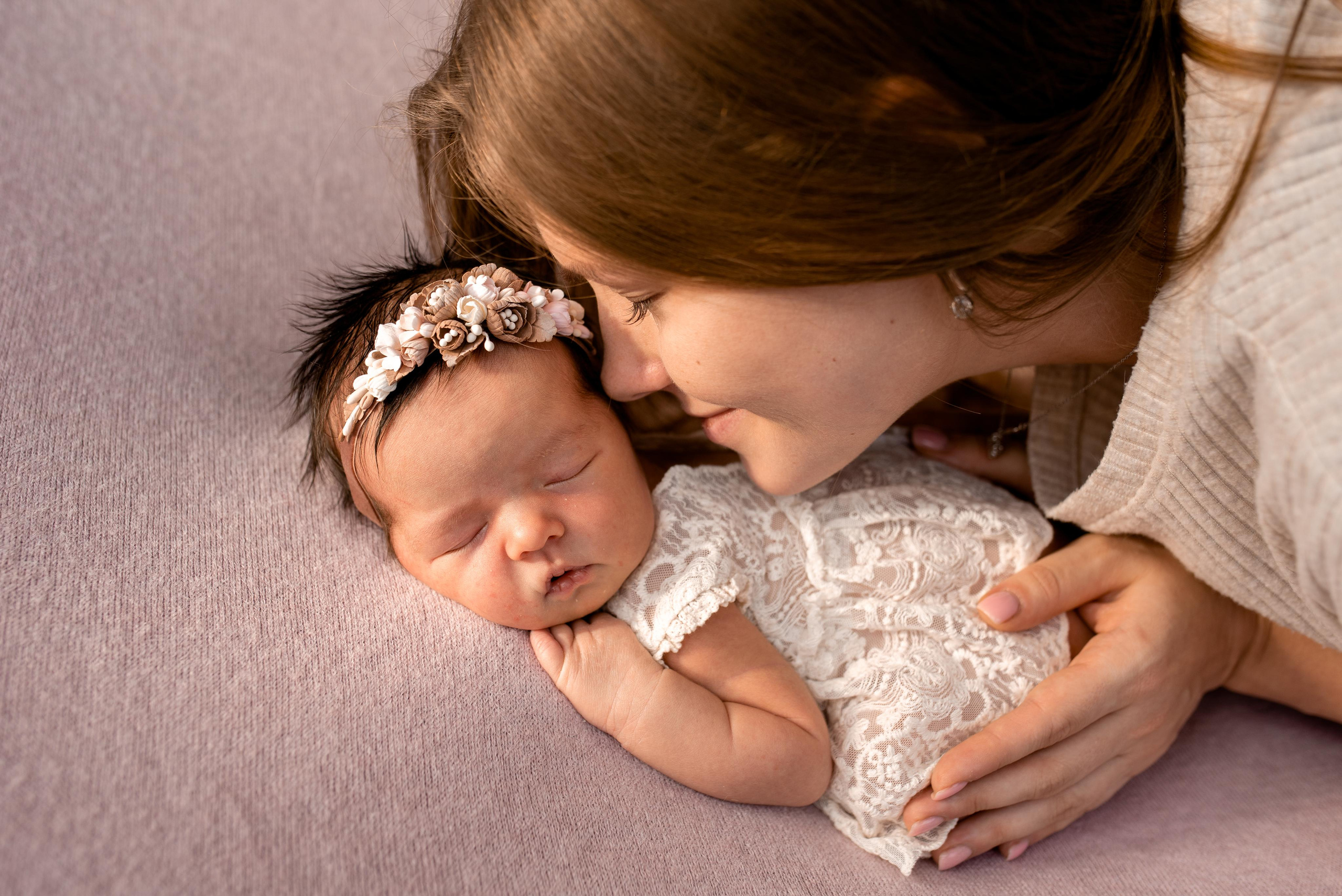 Стефания. Фотограф новорожденных в Екатеринбурге Лена Ильина