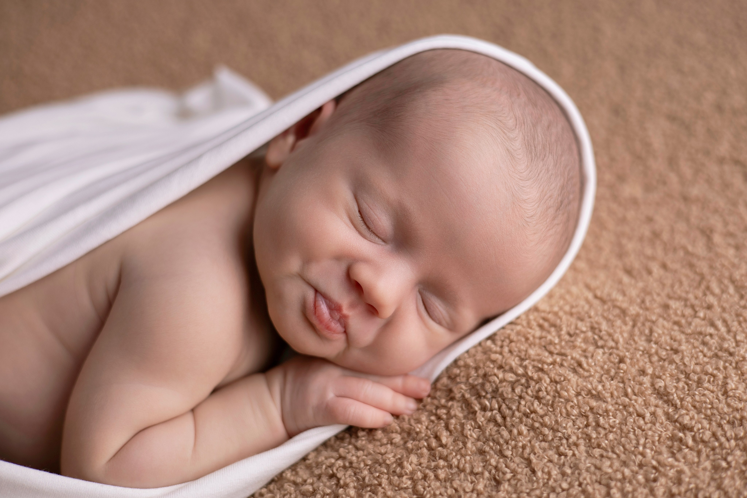 Фотограф новорожденных в Электростали Белла Чайковская