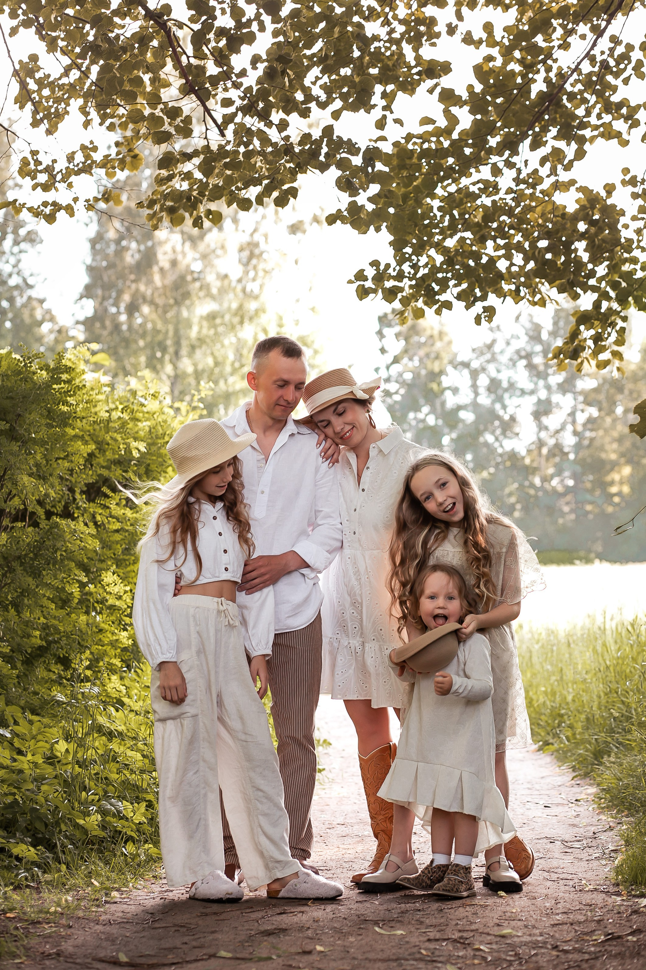 Прогулка в Павловском парке с семьей Елены и Александра. Свадебный и семейный фотограф в Колпино и СПб Юлия Папанова