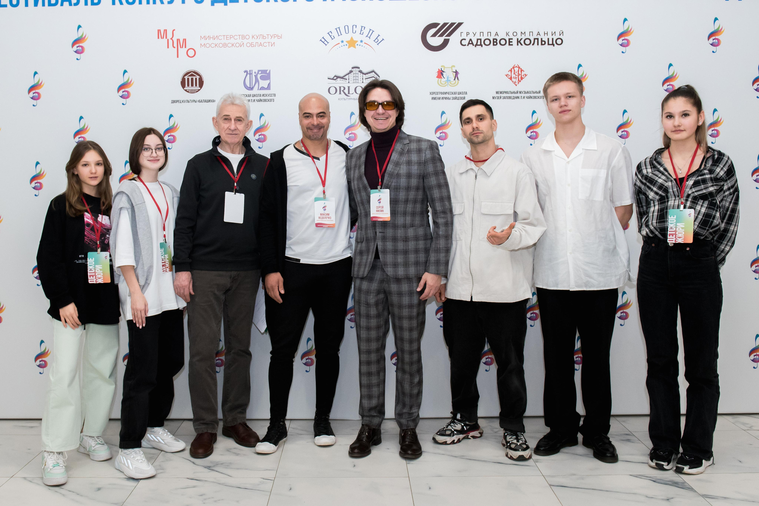 7 нот Подмосковья — Балашиха. Бренд-фотограф для экспертов и блогеров в Москве Влада Горбовская