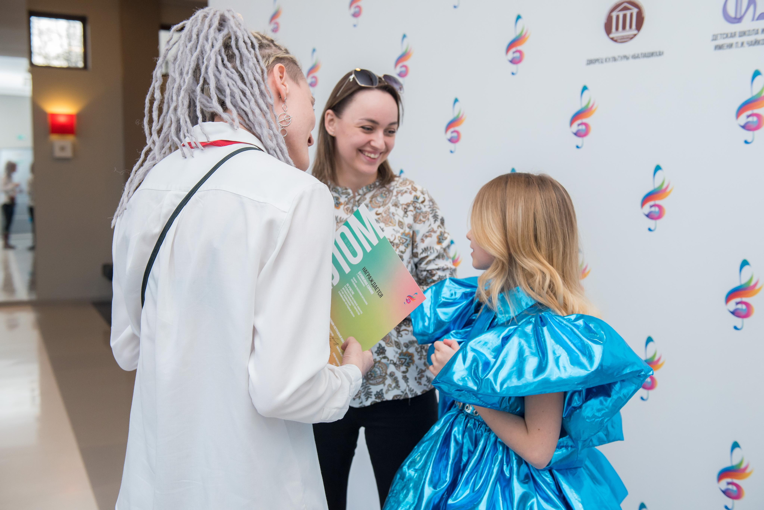 7 нот Подмосковья — Звенигород. Бренд-фотограф для экспертов и блогеров в Москве Влада Горбовская