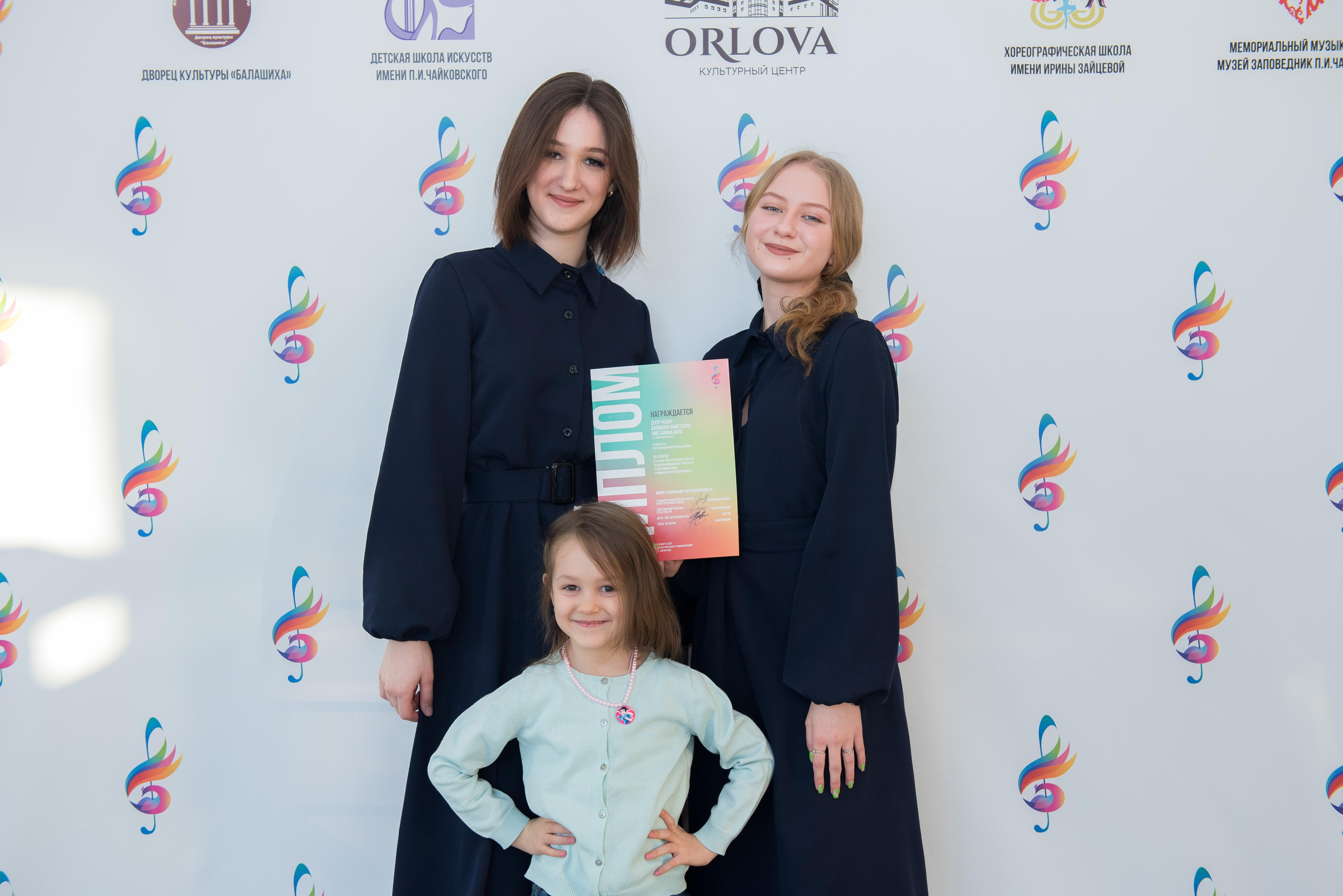 7 нот Подмосковья — Звенигород. Бренд-фотограф для экспертов и блогеров в Москве Влада Горбовская