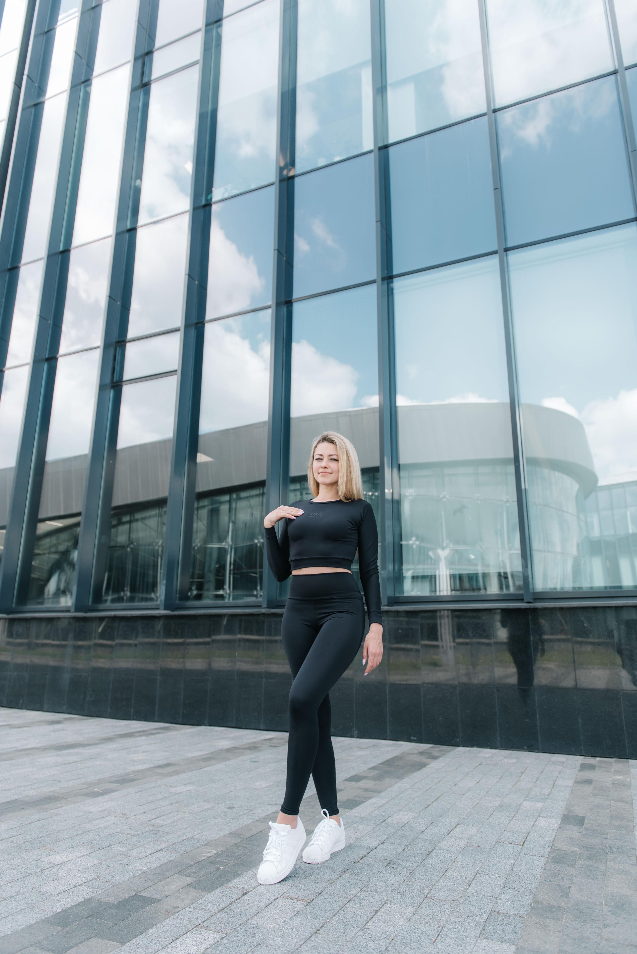 Тета-хилинг, предприниматель, пошив одежды. Бренд-фотограф для экспертов и блогеров в Москве Влада Горбовская