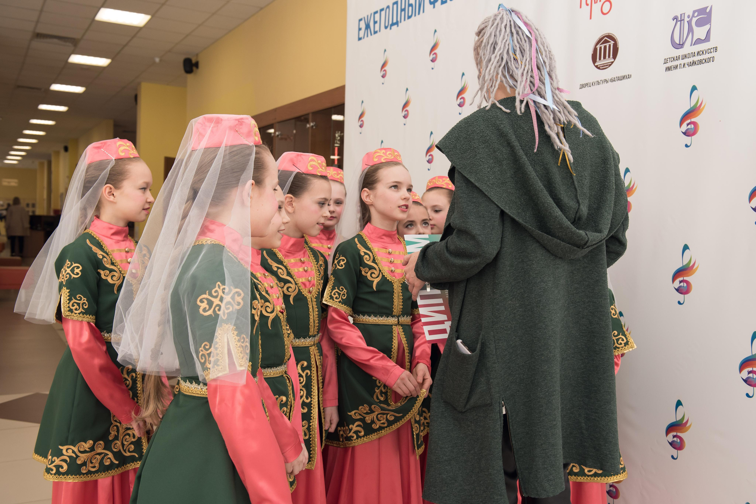 7 нот Подмосковья — Наро-Фоминск. Бренд-фотограф для экспертов и блогеров в Москве Влада Горбовская