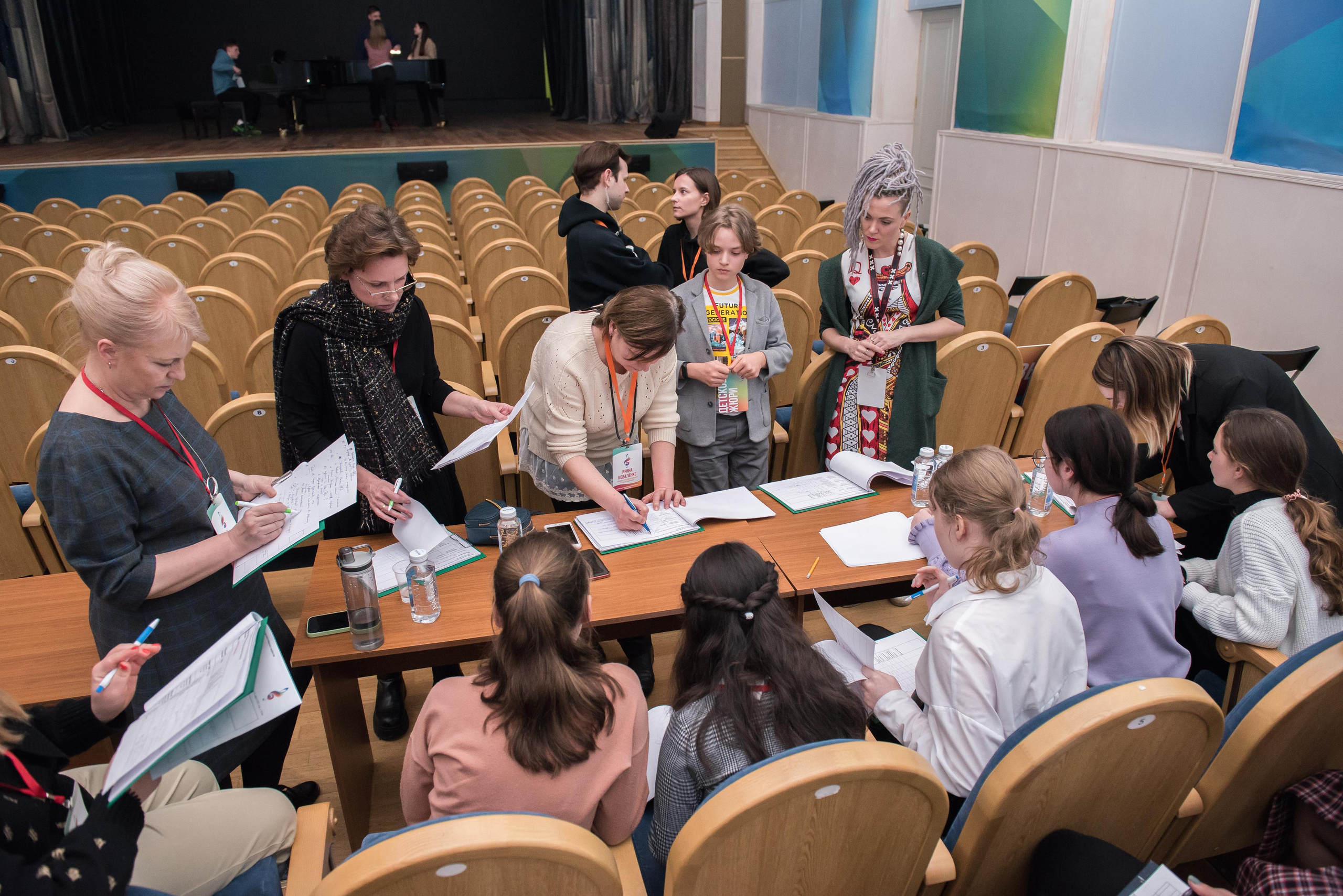 7 нот Подмосковья — Клин. Бренд-фотограф для экспертов и блогеров в Москве Влада Горбовская