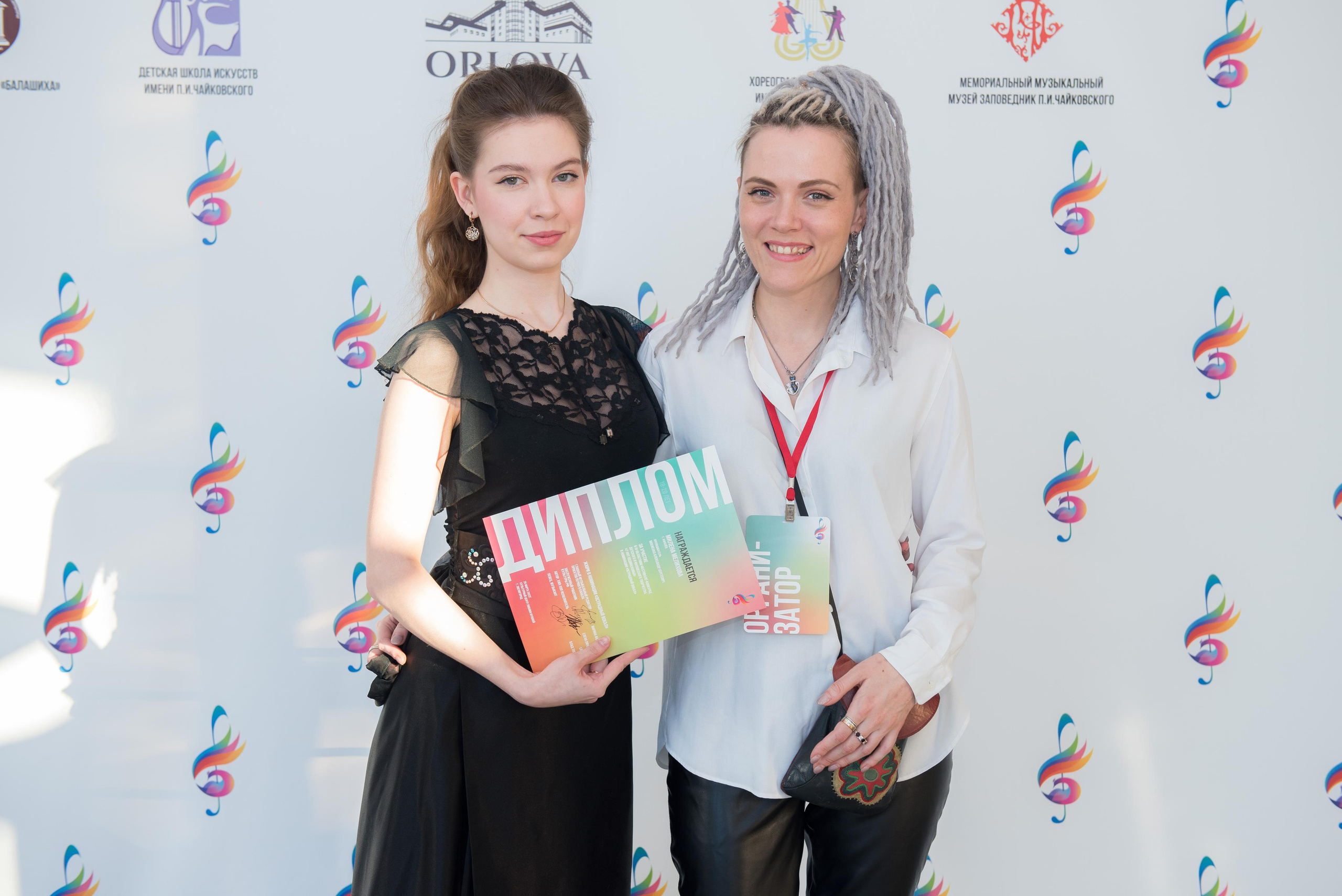 7 нот Подмосковья — Звенигород. Бренд-фотограф для экспертов и блогеров в Москве Влада Горбовская