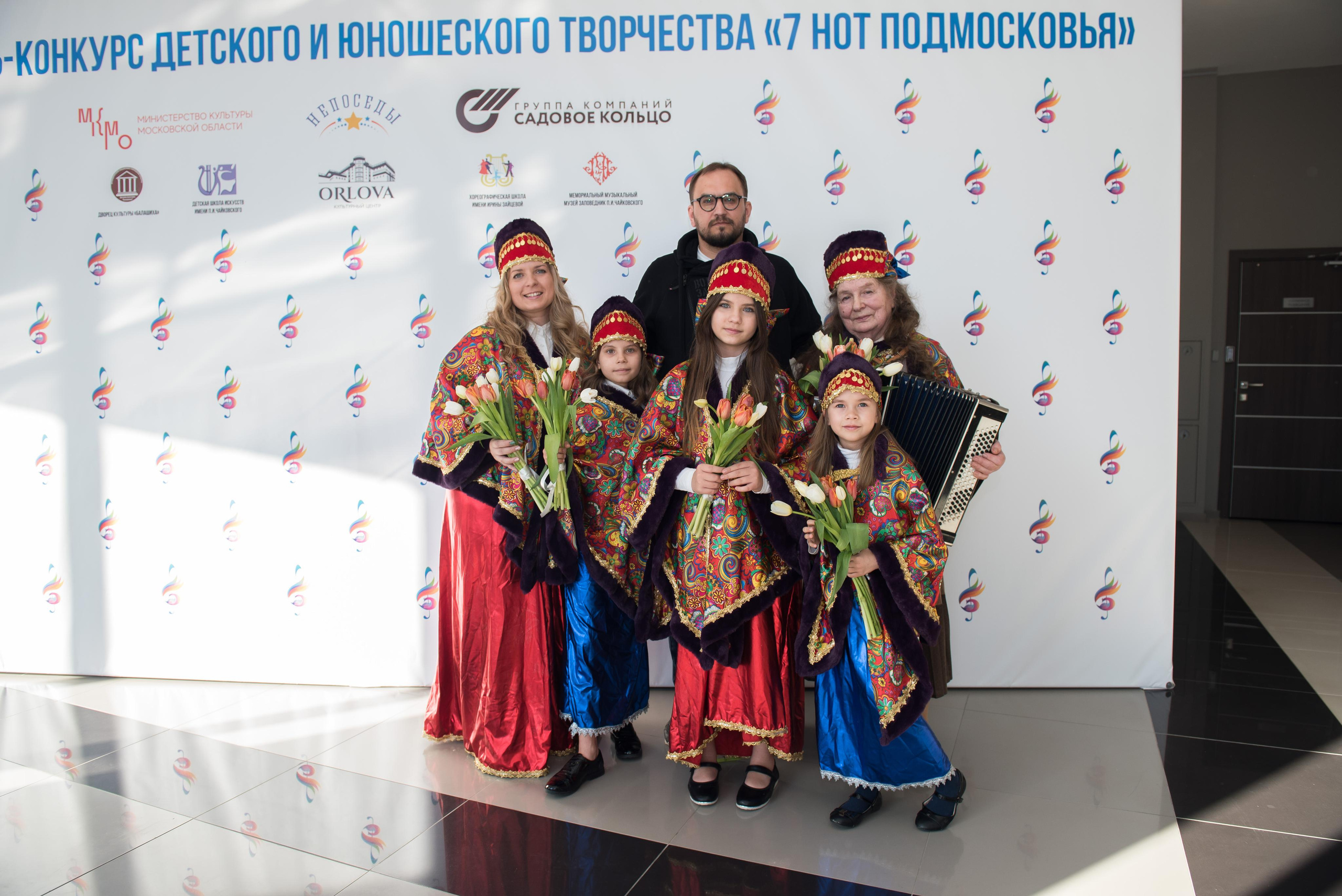 7 нот Подмосковья — Звенигород. Бренд-фотограф для экспертов и блогеров в Москве Влада Горбовская