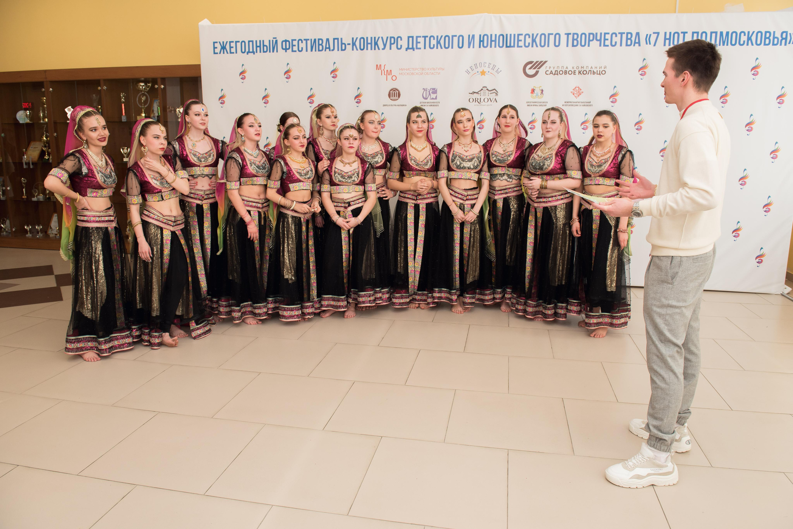 7 нот Подмосковья — Наро-Фоминск. Бренд-фотограф для экспертов и блогеров в Москве Влада Горбовская