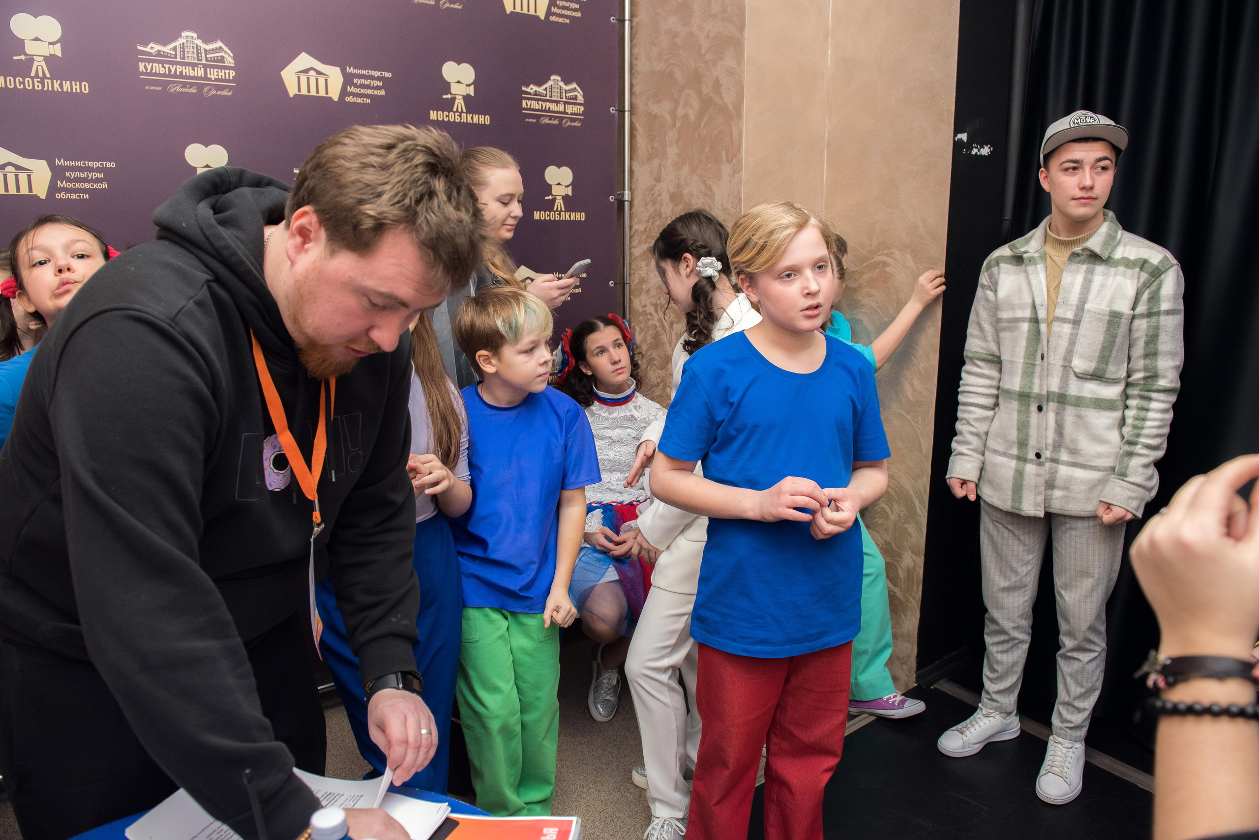 7 нот Подмосковья — Звенигород. Бренд-фотограф для экспертов и блогеров в Москве Влада Горбовская