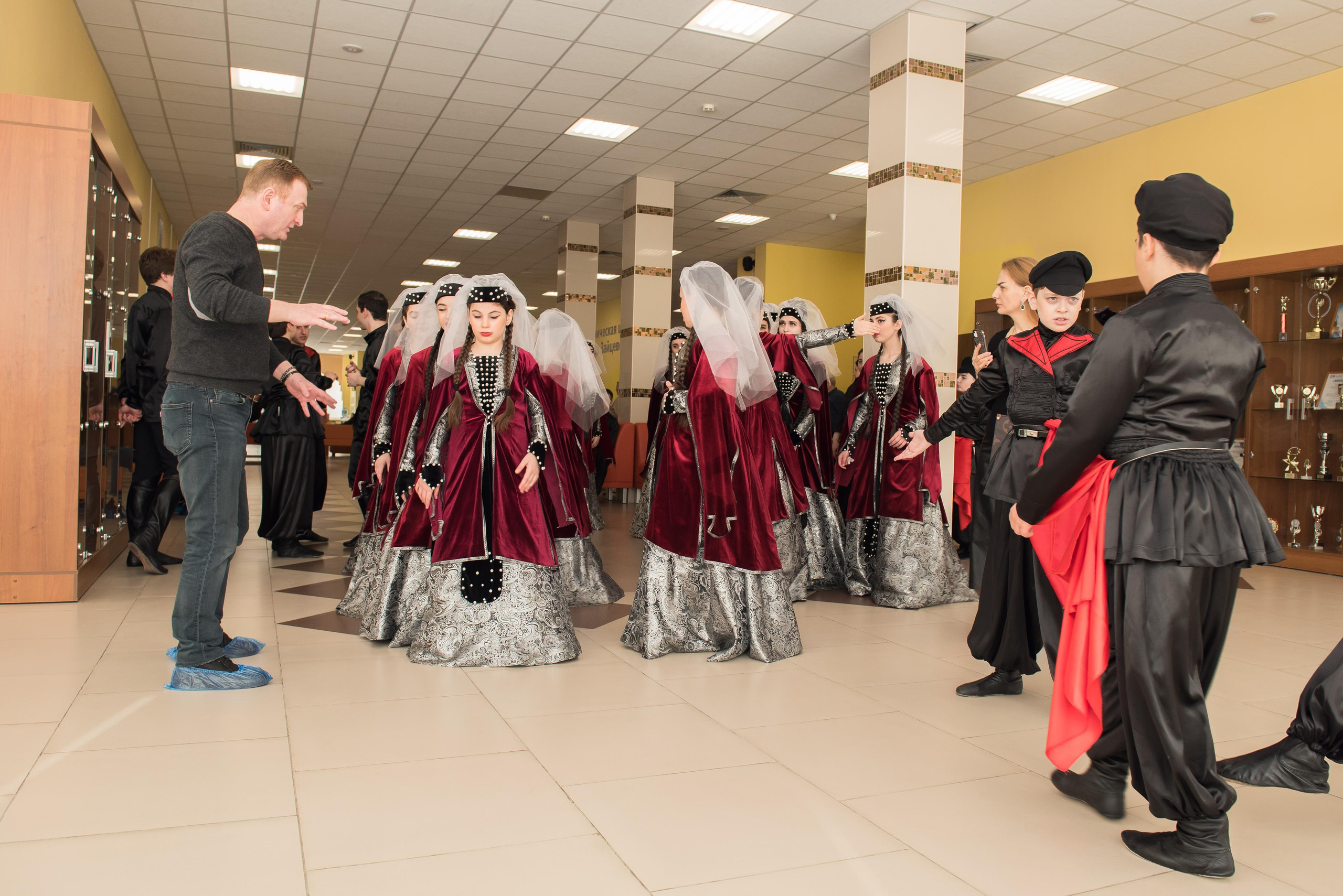 7 нот Подмосковья — Наро-Фоминск. Бренд-фотограф для экспертов и блогеров в Москве Влада Горбовская