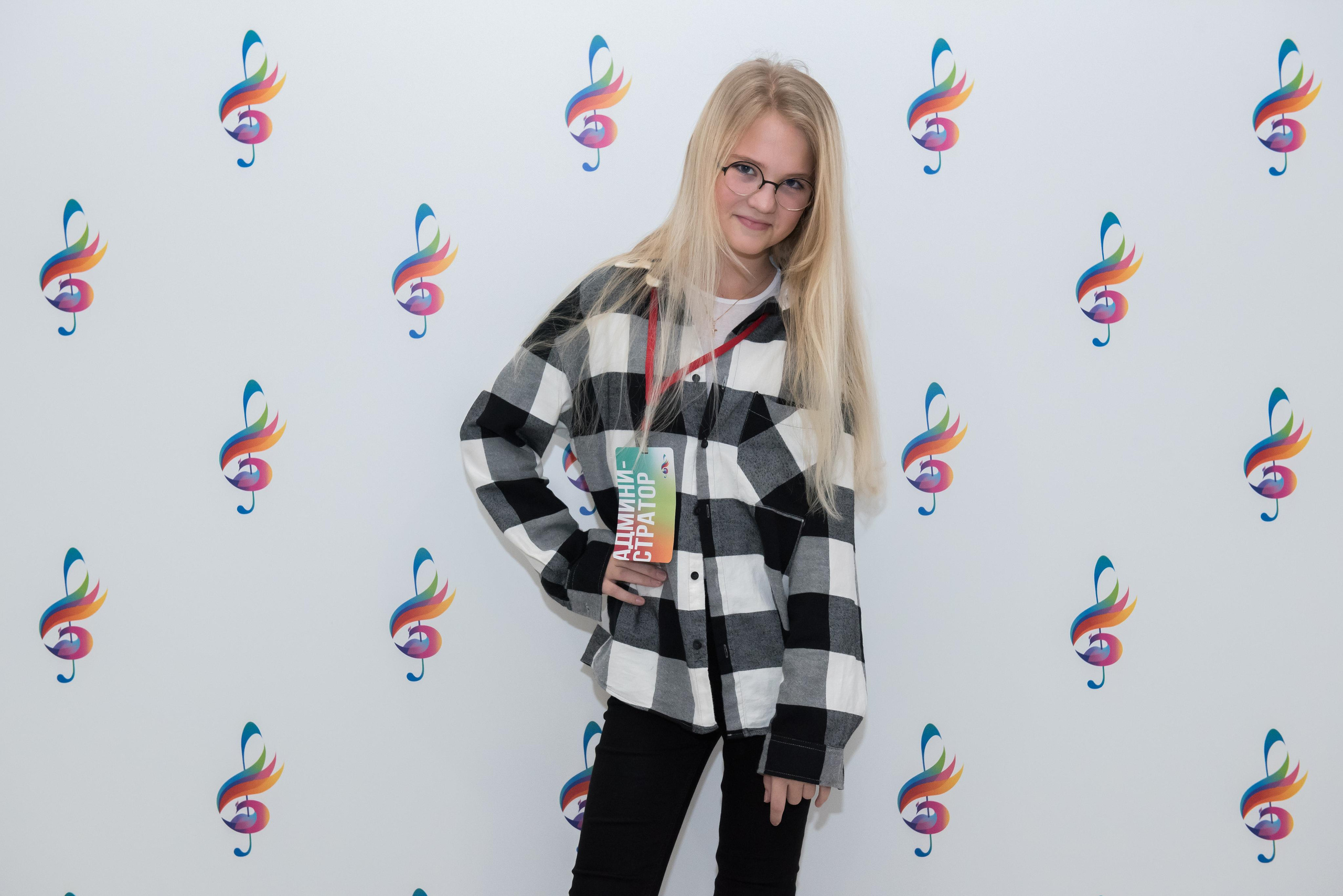 7 нот Подмосковья — Балашиха. Бренд-фотограф для экспертов и блогеров в Москве Влада Горбовская