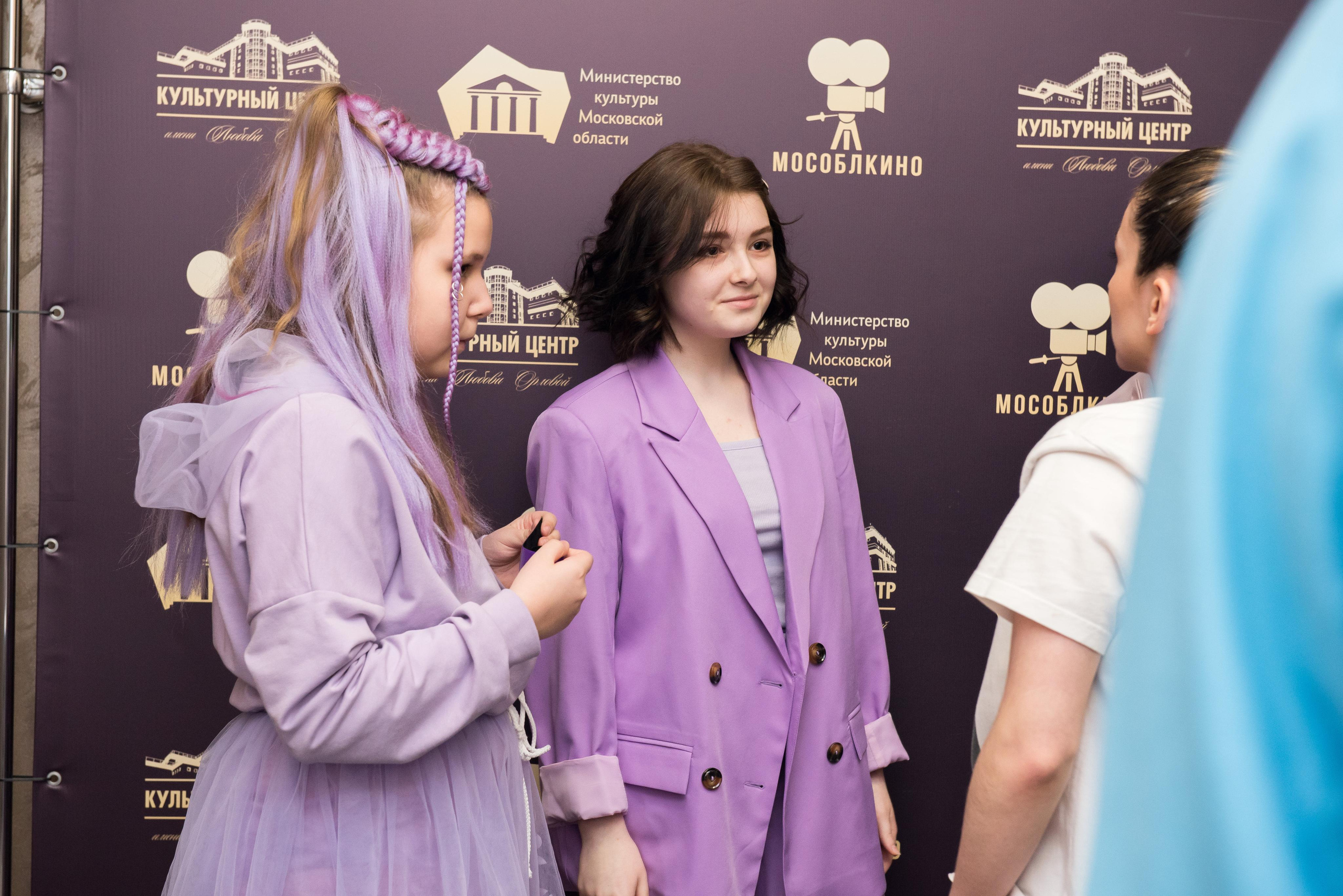 7 нот Подмосковья — Звенигород. Бренд-фотограф для экспертов и блогеров в Москве Влада Горбовская