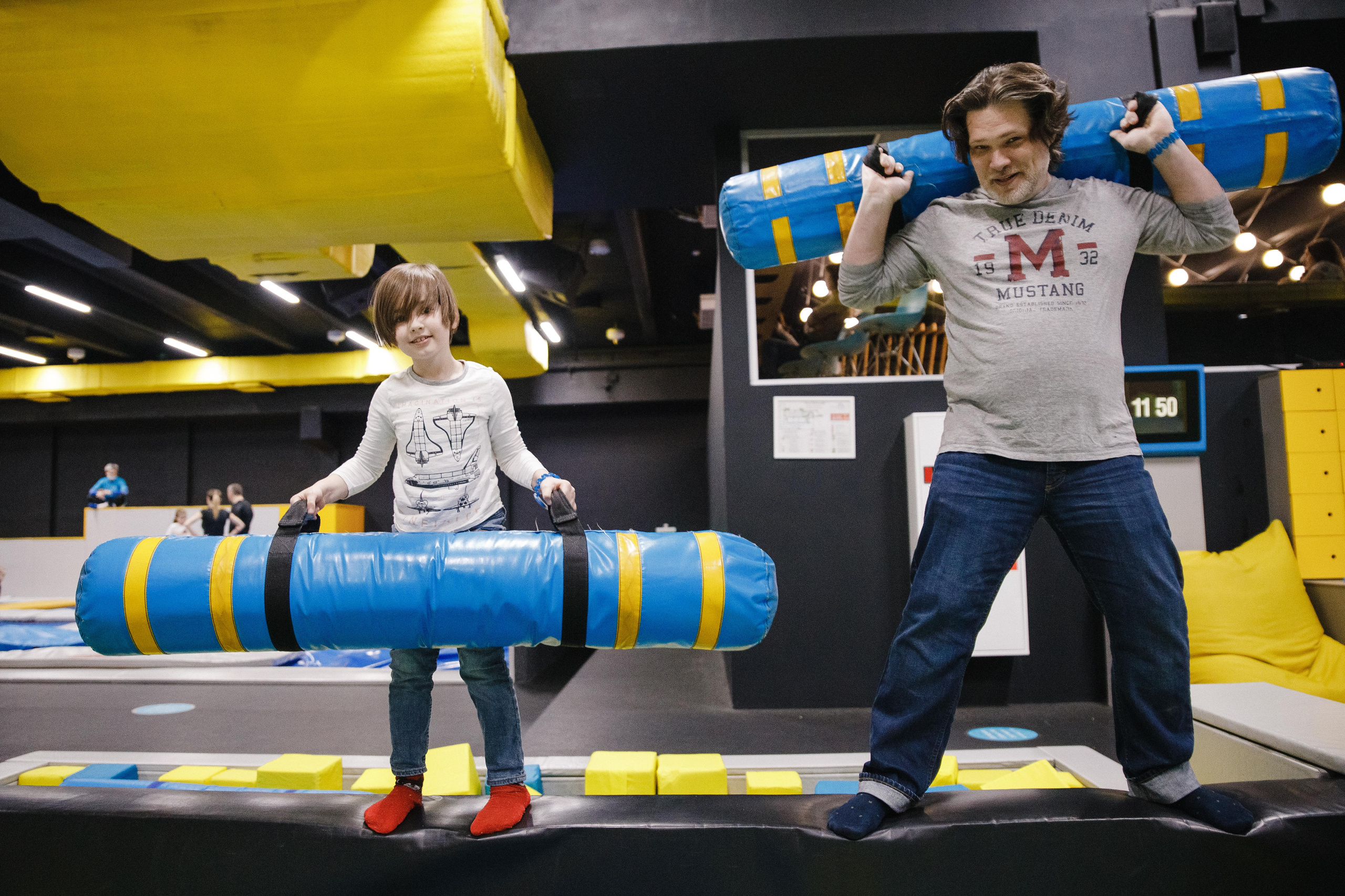 ДР Ильи. Fly zone. Батутный центр. Фотограф Андрей Баксов