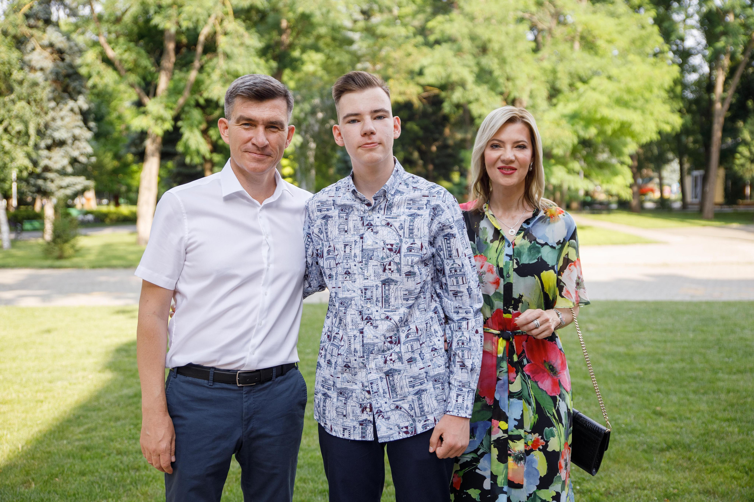 Выпускной 11 класс. ГорПарк. Фотограф Андрей Баксов