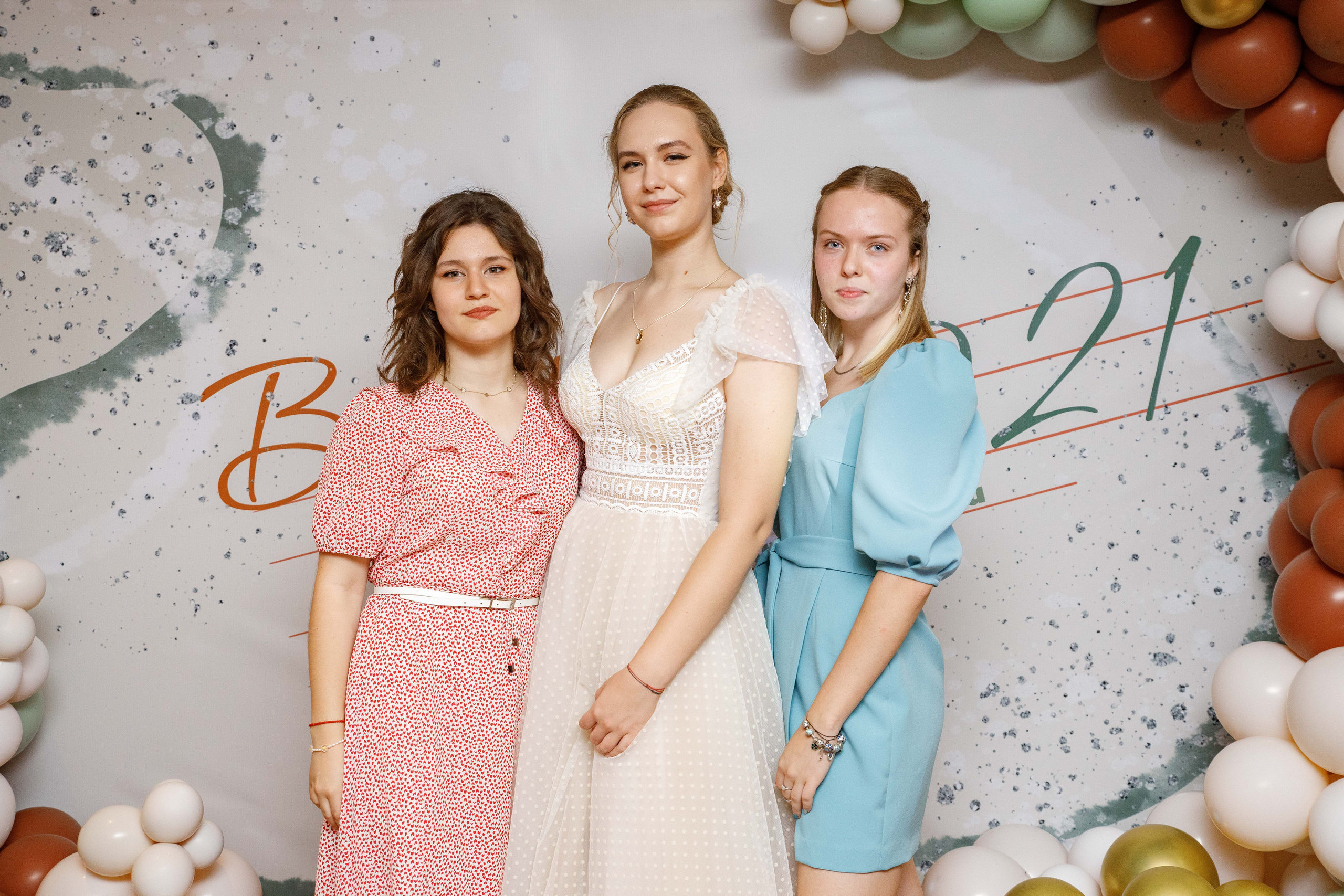 Выпускной. Ресторан Разговоры. Фотограф Андрей Баксов