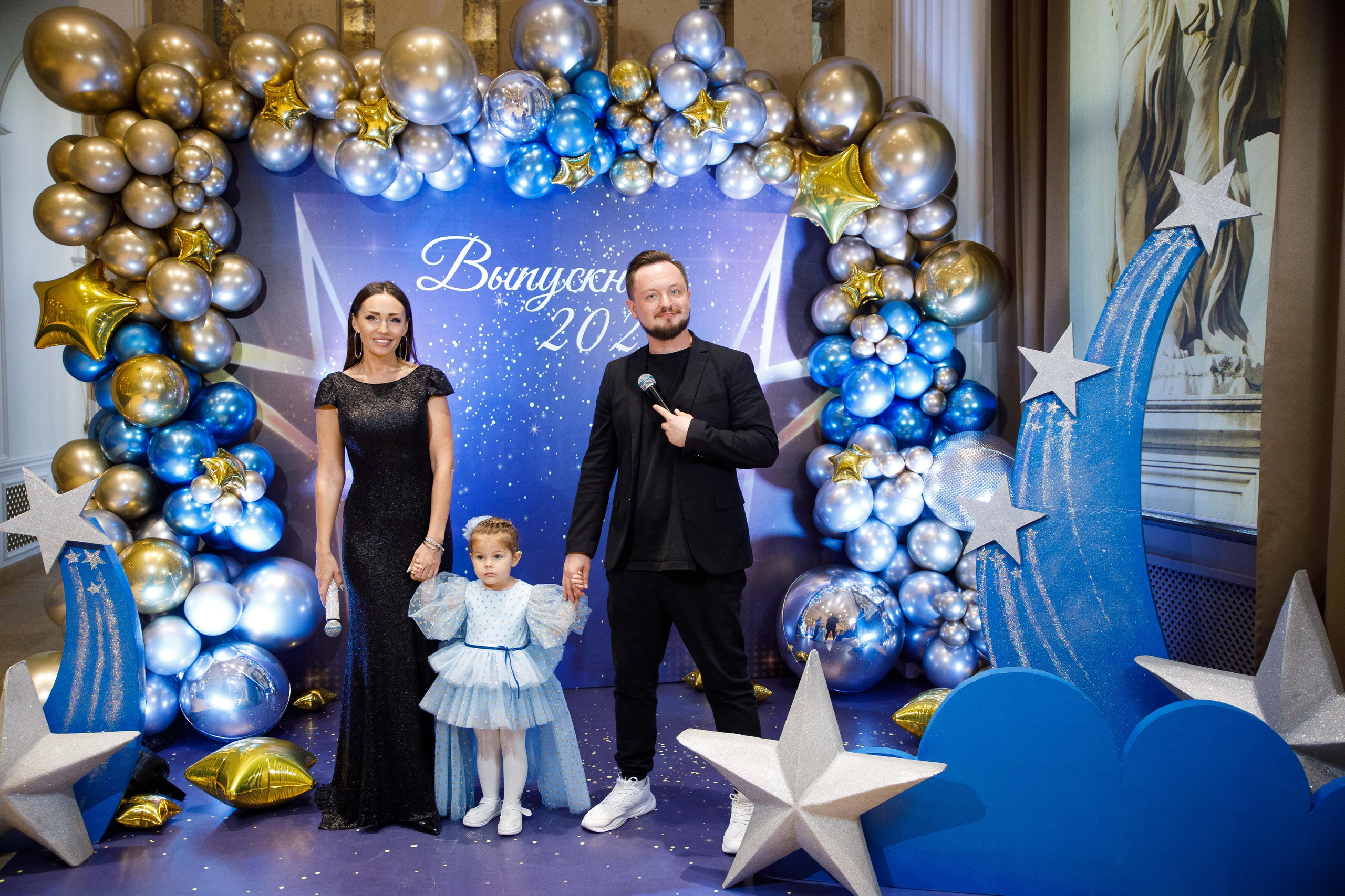 Выпускной 4 класс. ГорПарк. Фотограф Андрей Баксов