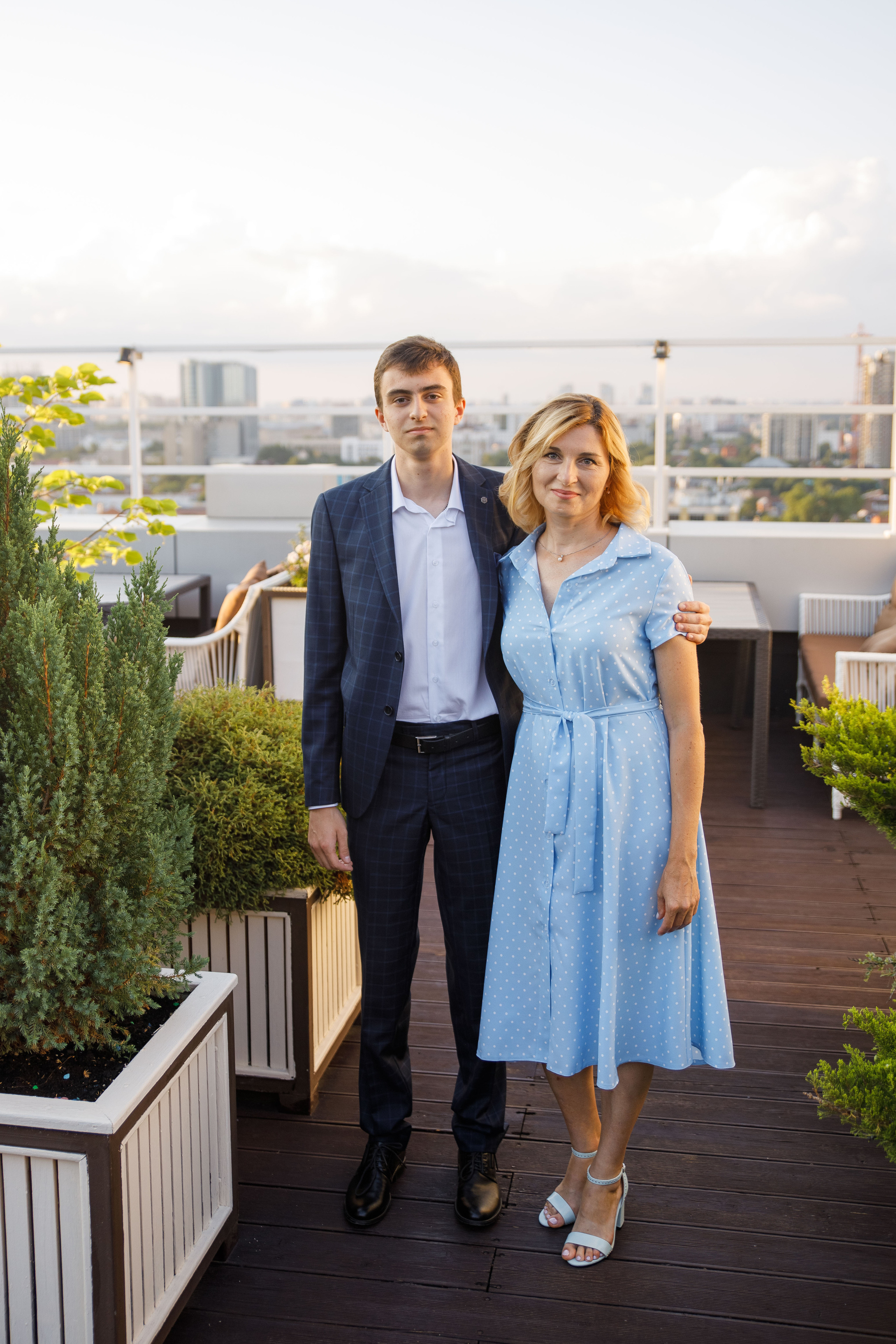 Выпускной. Ресторан Разговоры. Фотограф Андрей Баксов