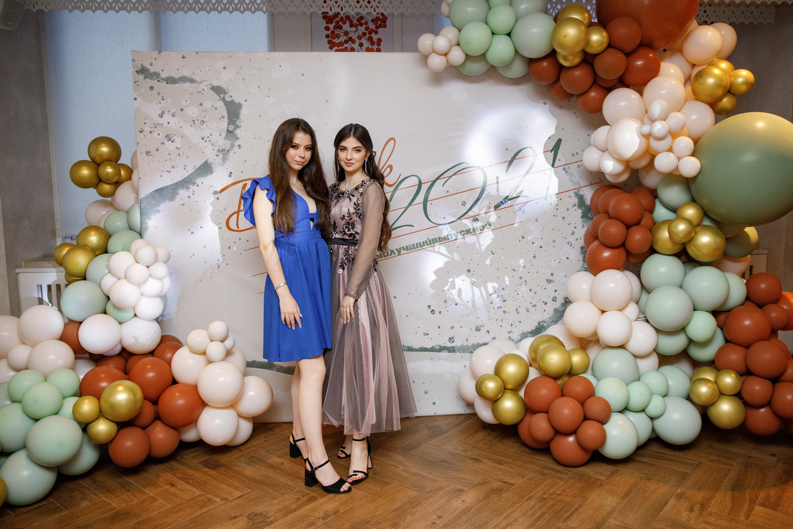 Выпускной. Ресторан Разговоры. Фотограф Андрей Баксов