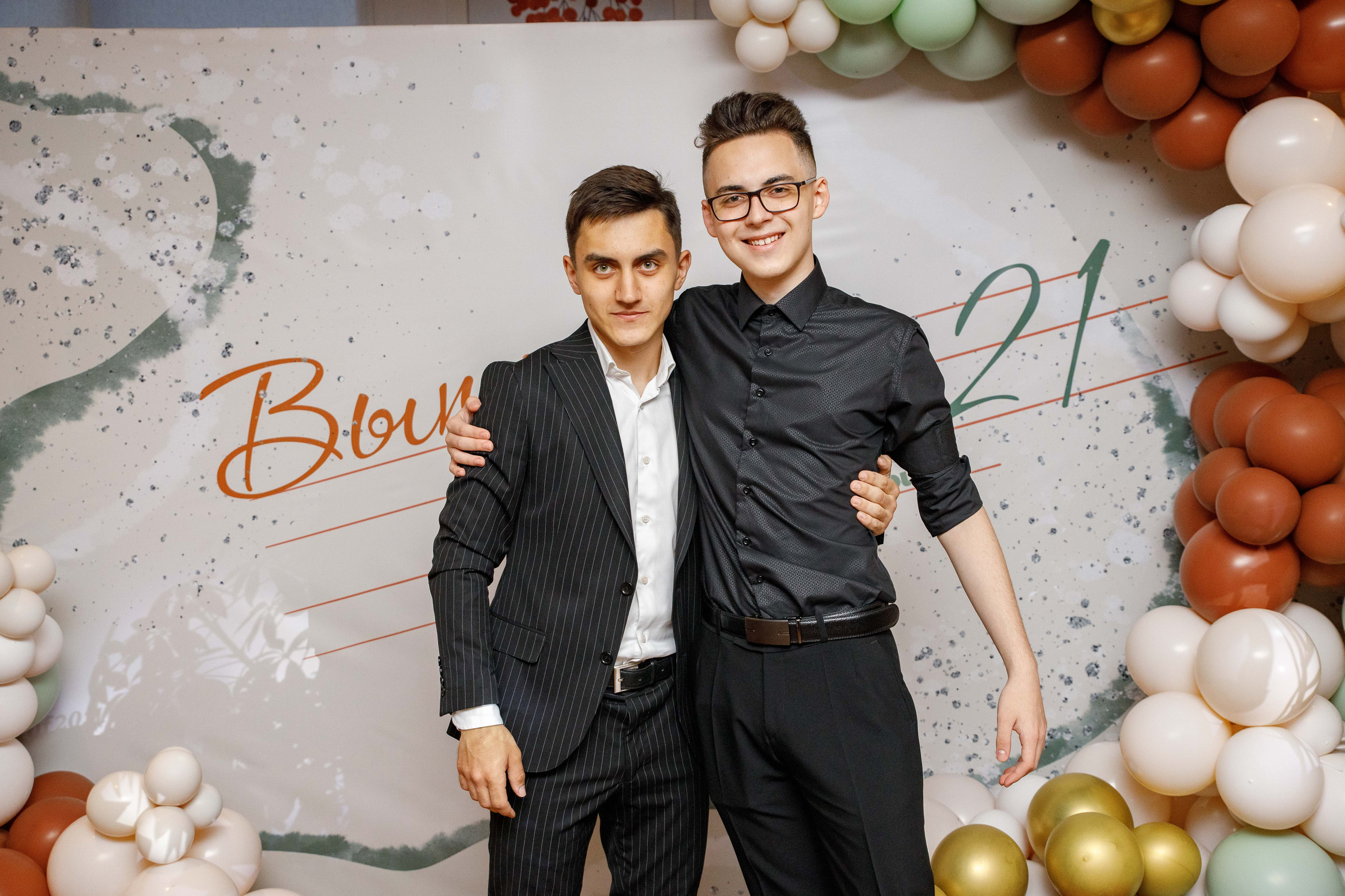 Выпускной. Ресторан Разговоры. Фотограф Андрей Баксов