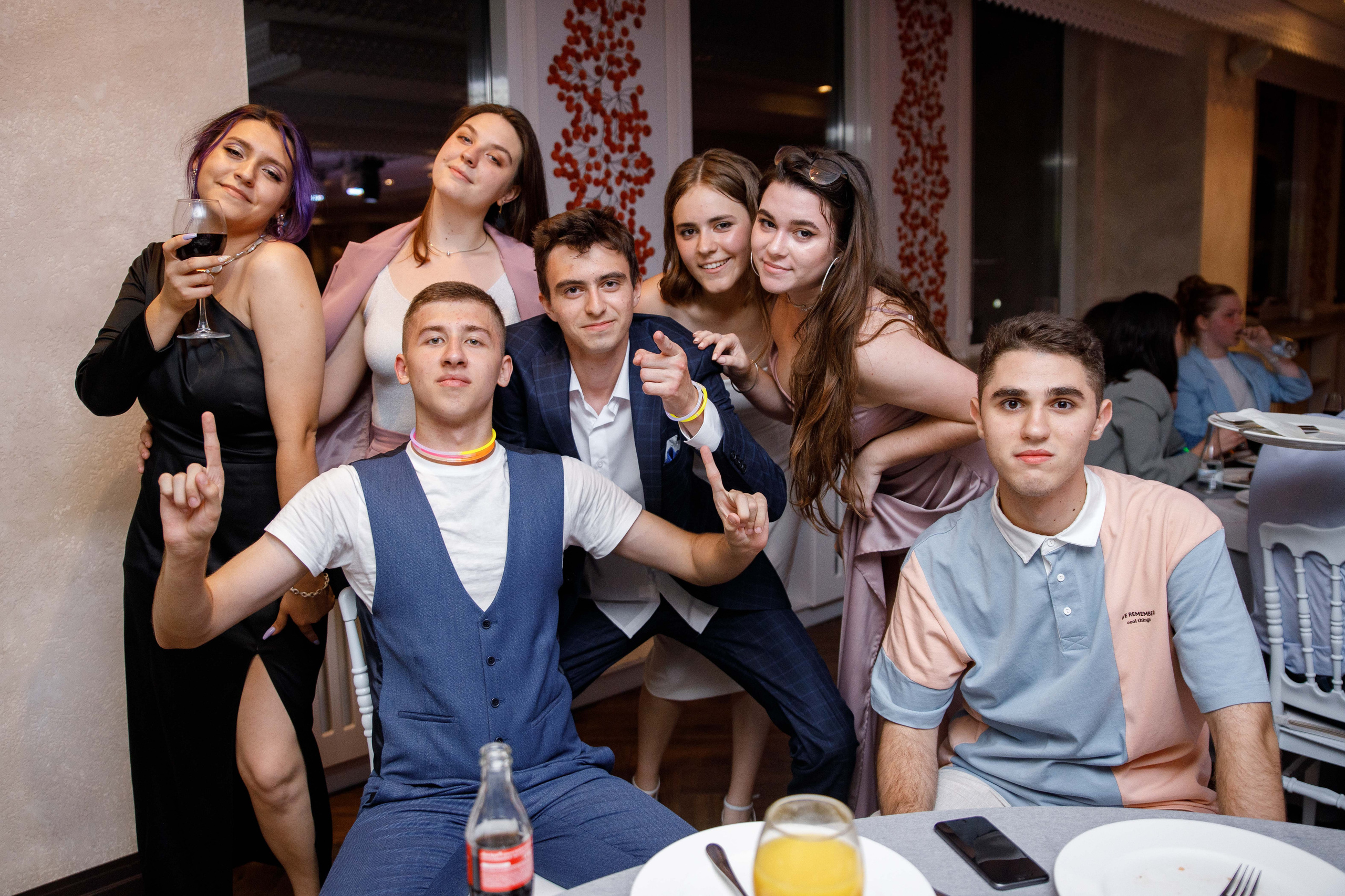 Выпускной. Ресторан Разговоры. Фотограф Андрей Баксов