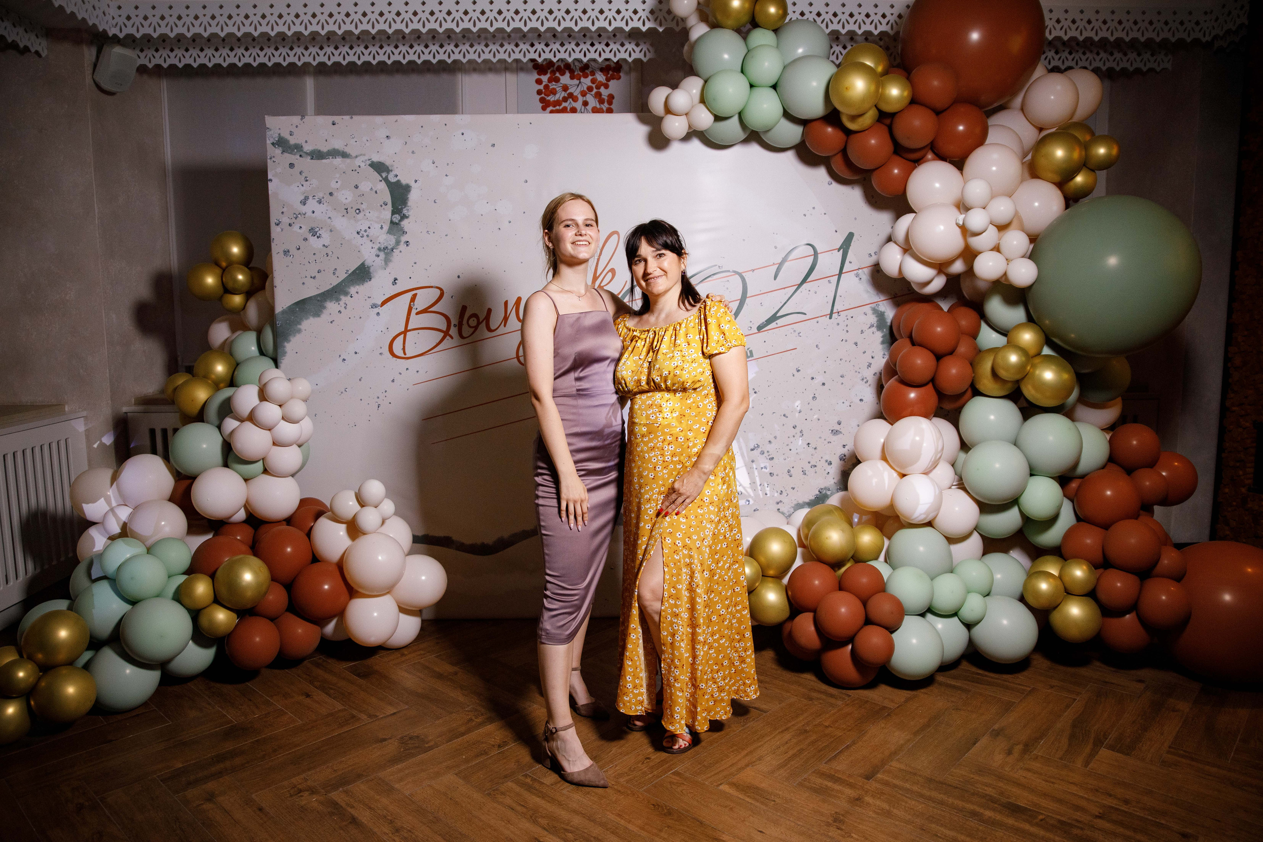 Выпускной. Ресторан Разговоры. Фотограф Андрей Баксов