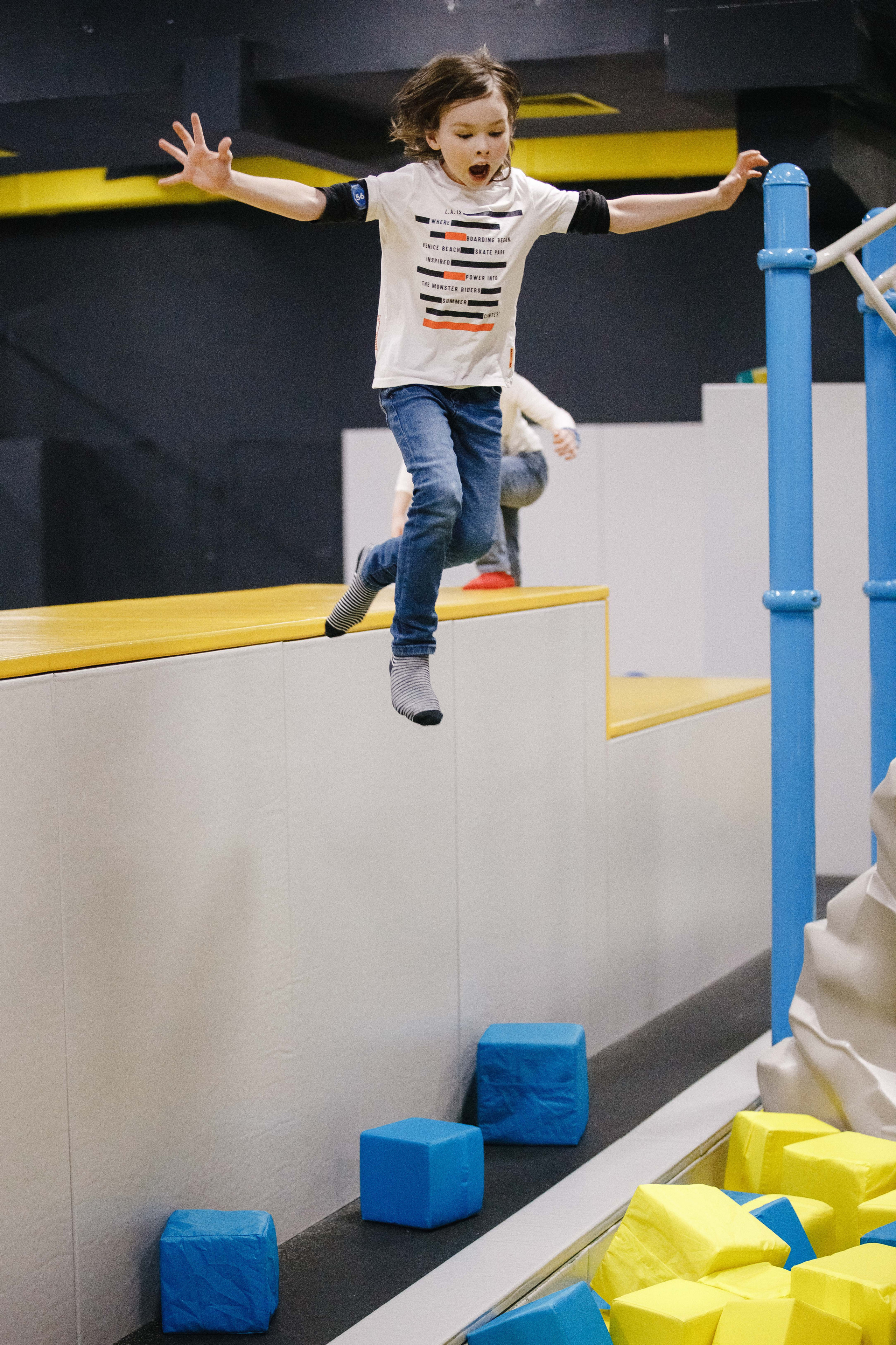 ДР Ильи. Fly zone. Батутный центр. Фотограф Андрей Баксов