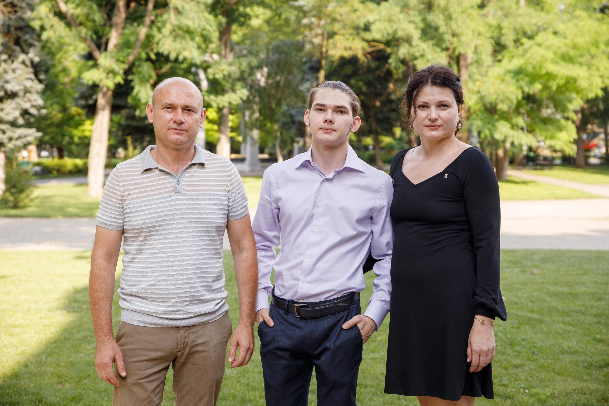 Выпускной 11 класс. ГорПарк. Фотограф Андрей Баксов