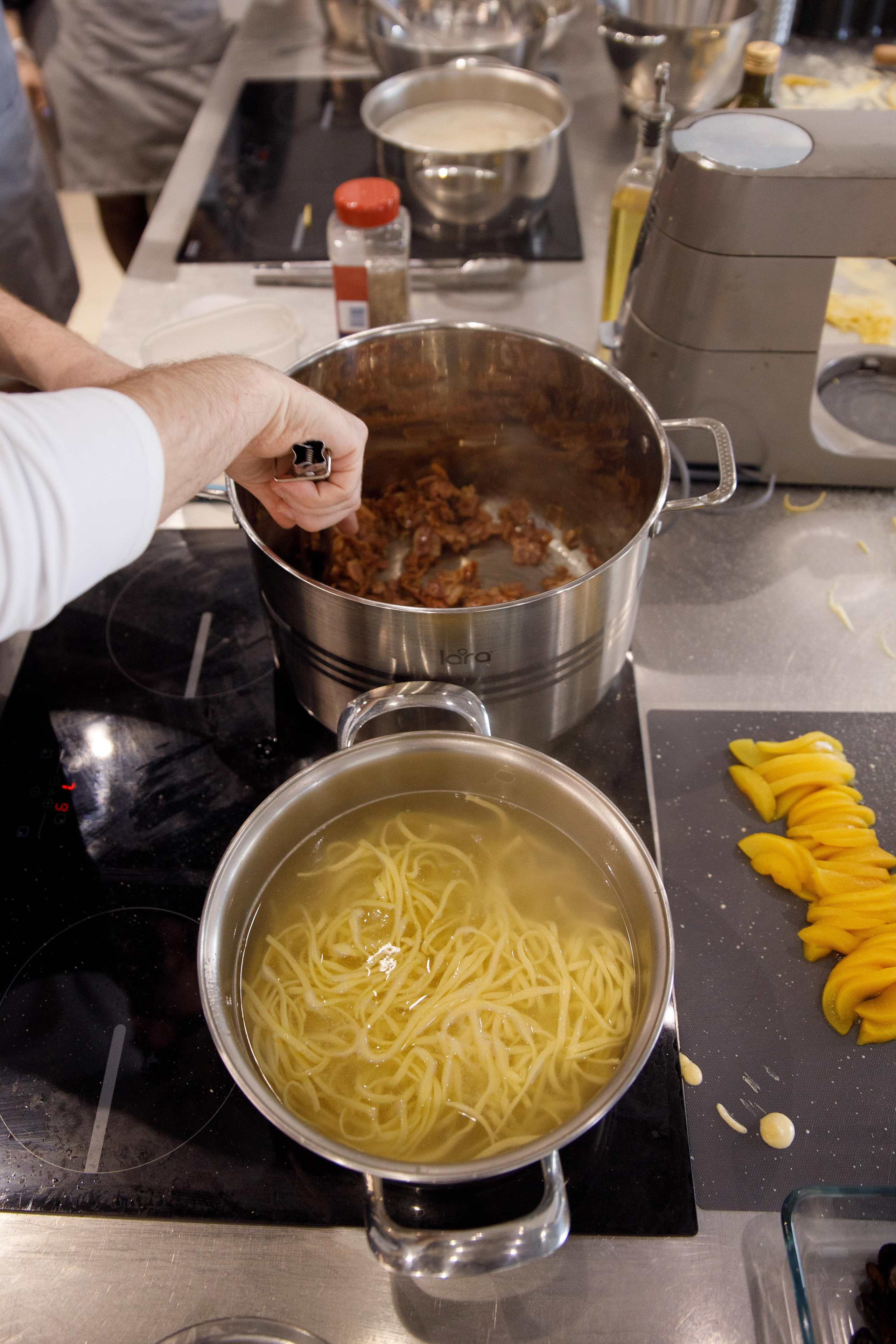 ДР Оксаны. Вилка Кулинарная студия. Фотограф Андрей Баксов