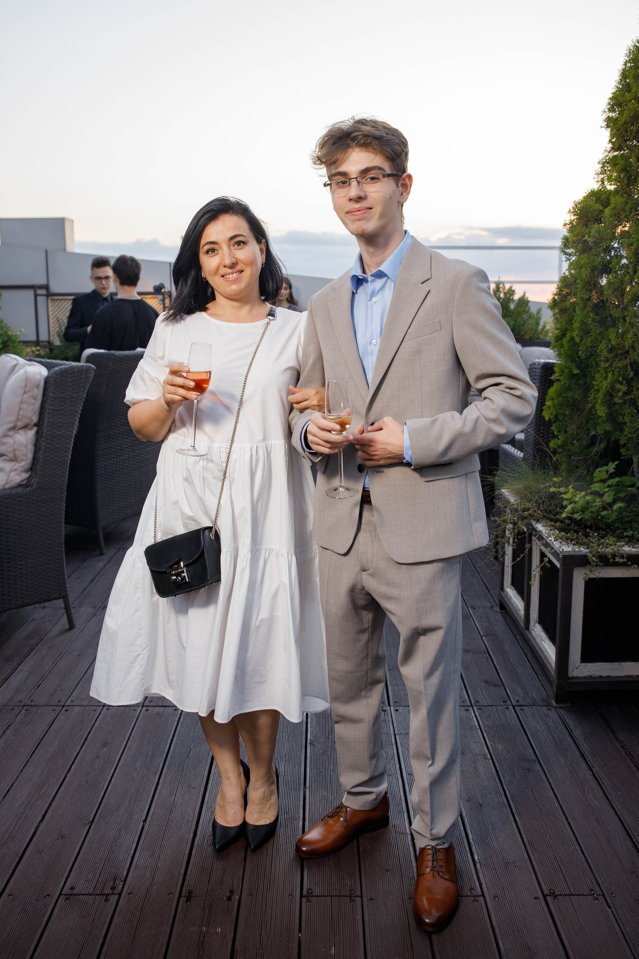 Выпускной. Ресторан Разговоры. Фотограф Андрей Баксов