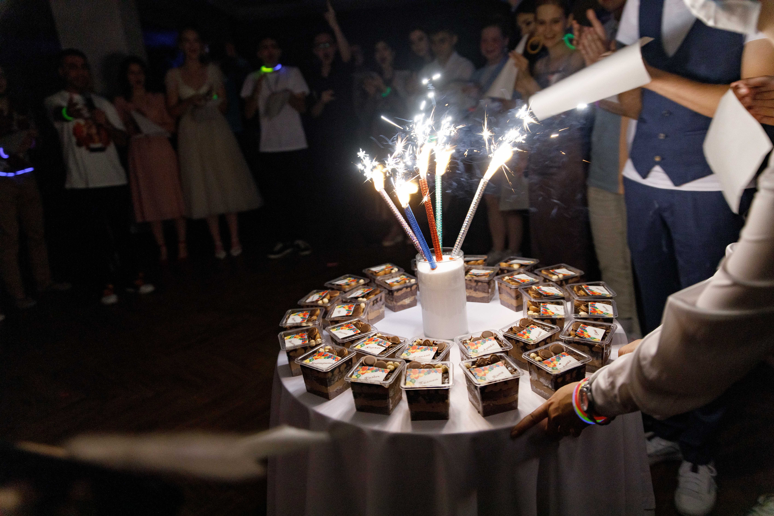 Выпускной. Ресторан Разговоры. Фотограф Андрей Баксов