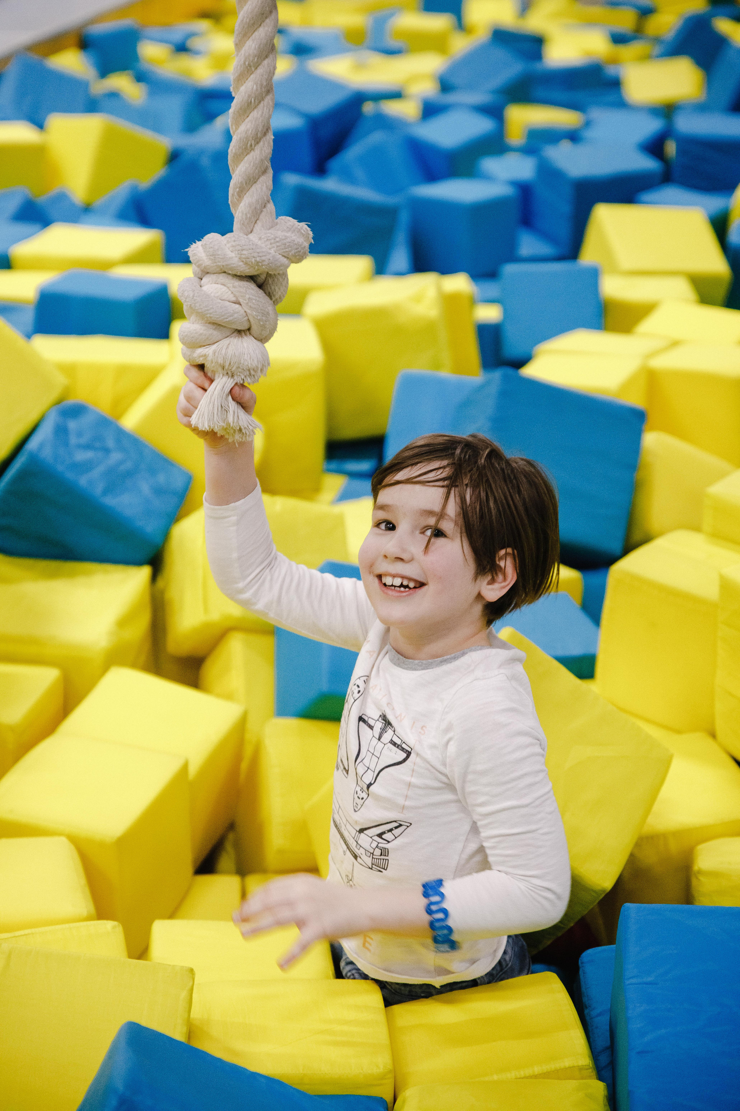 ДР Ильи. Fly zone. Батутный центр. Фотограф Андрей Баксов