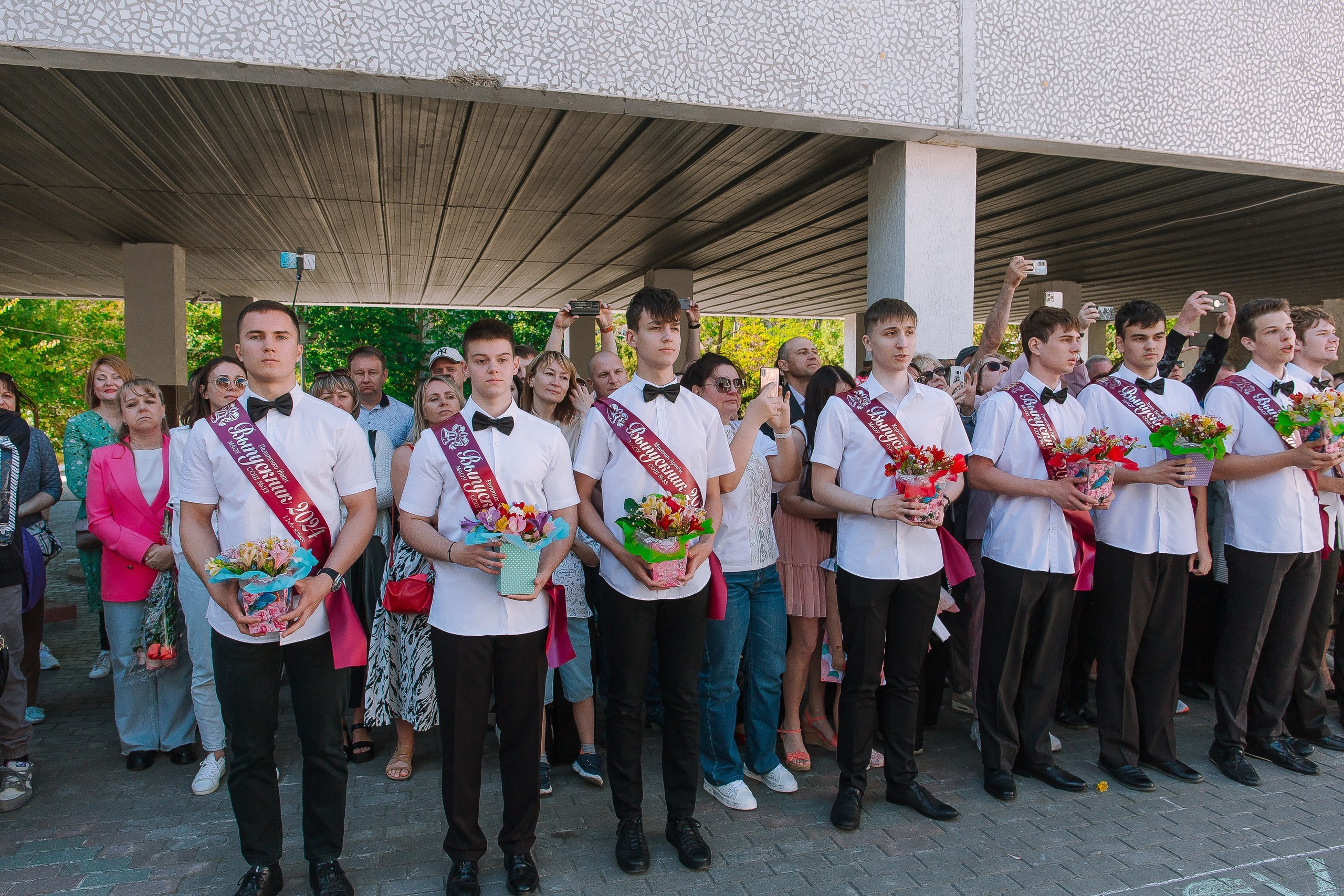 11 класс 33 школа. Выпускные альбомы Натальи Бутко: Новороссийск, Анапа, Геленджик