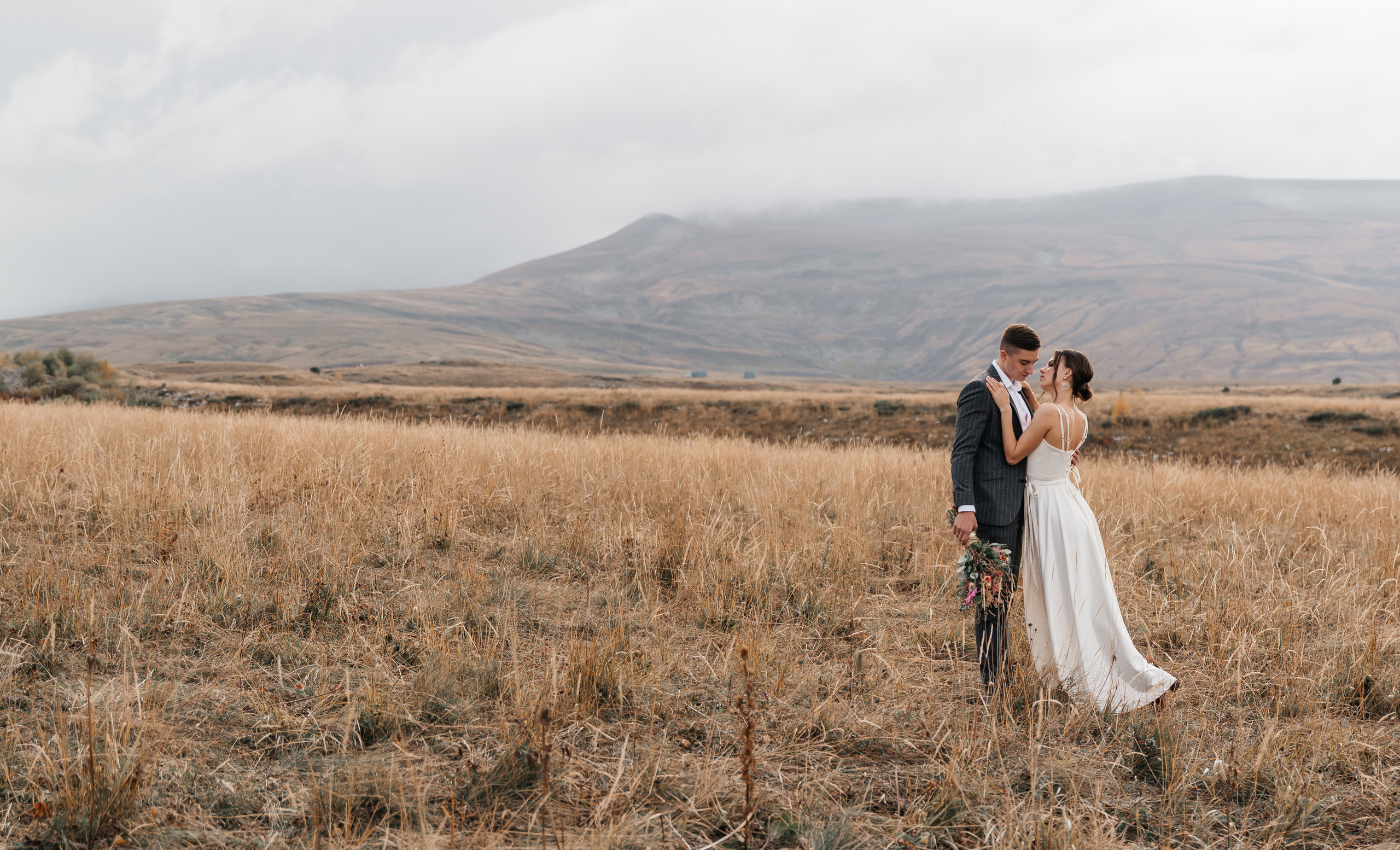 Свадьба в Лаго-наки. Свадебный фотограф в Краснодарском крае Пеньков Роман