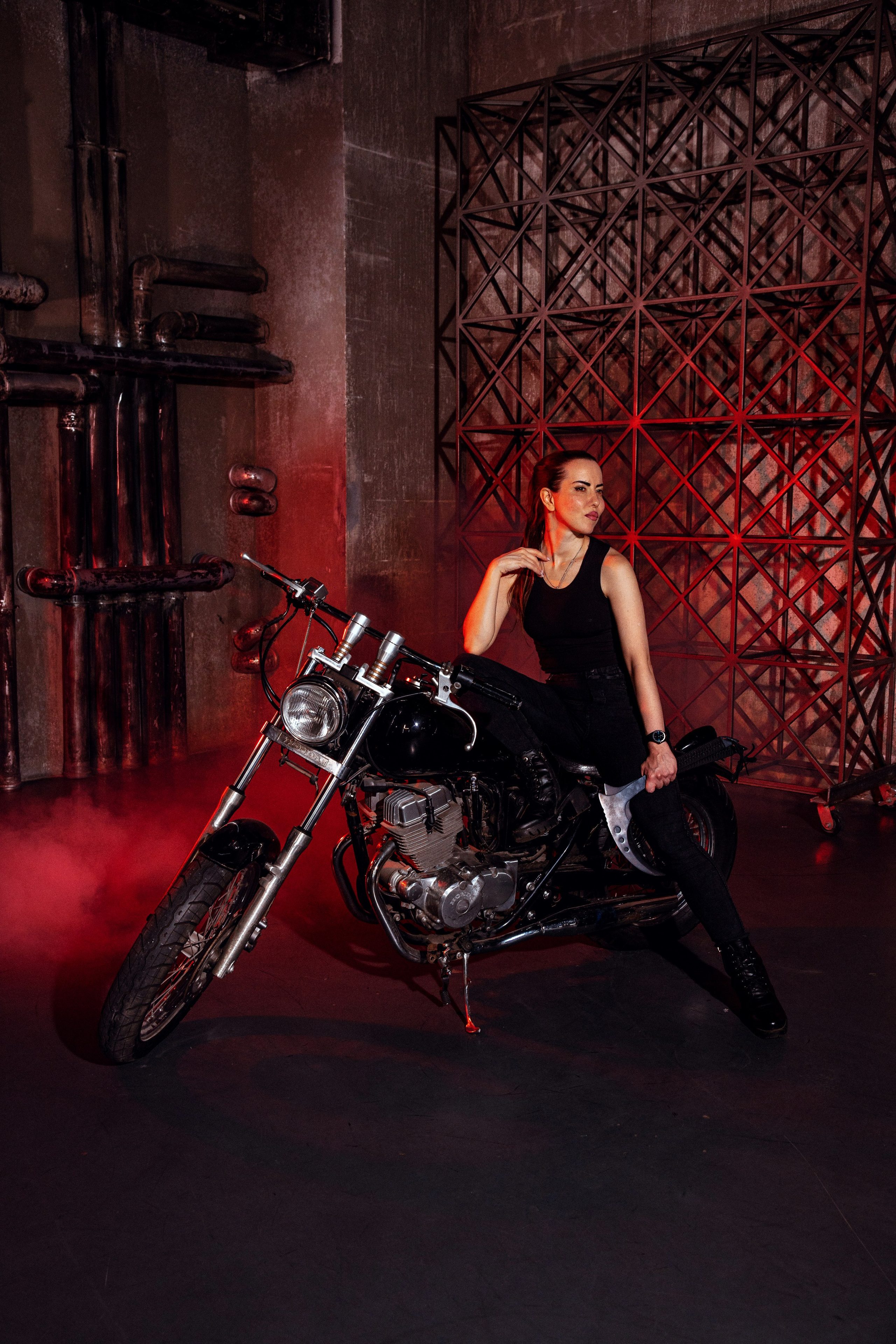 Ольга «Брутальная тень». Дарья Бухреева — фотограф, видеограф и фототерапевт. Москва и мир