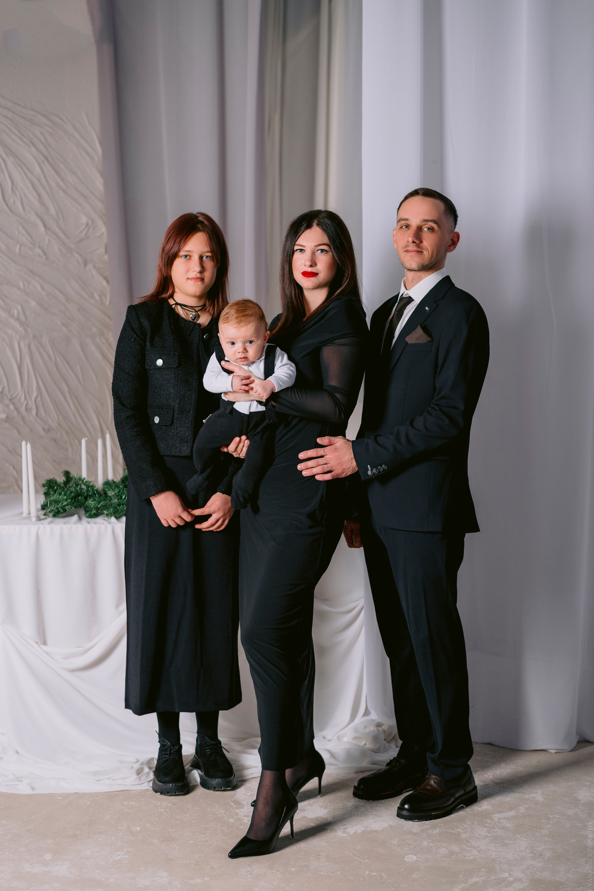 Элегантная семейная съемка. Свадебный и контент- фотограф в Тольятти, Самаре, Москве Яна Уруева