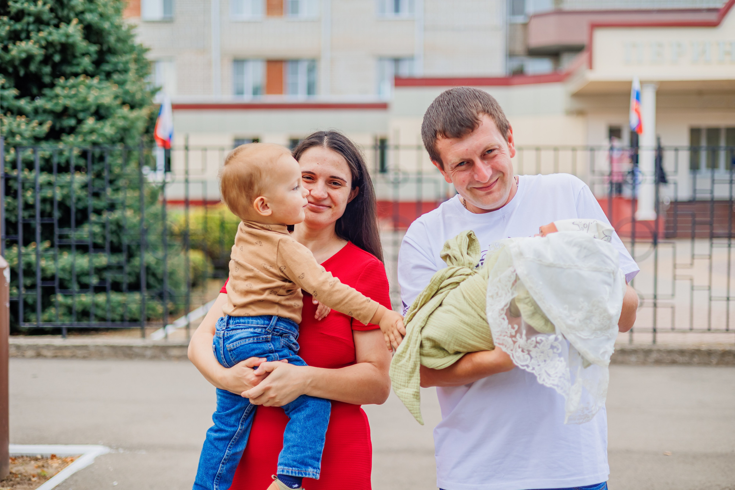 Выписка 25.09.24. Свадебный и семейный фотограф в Армавире