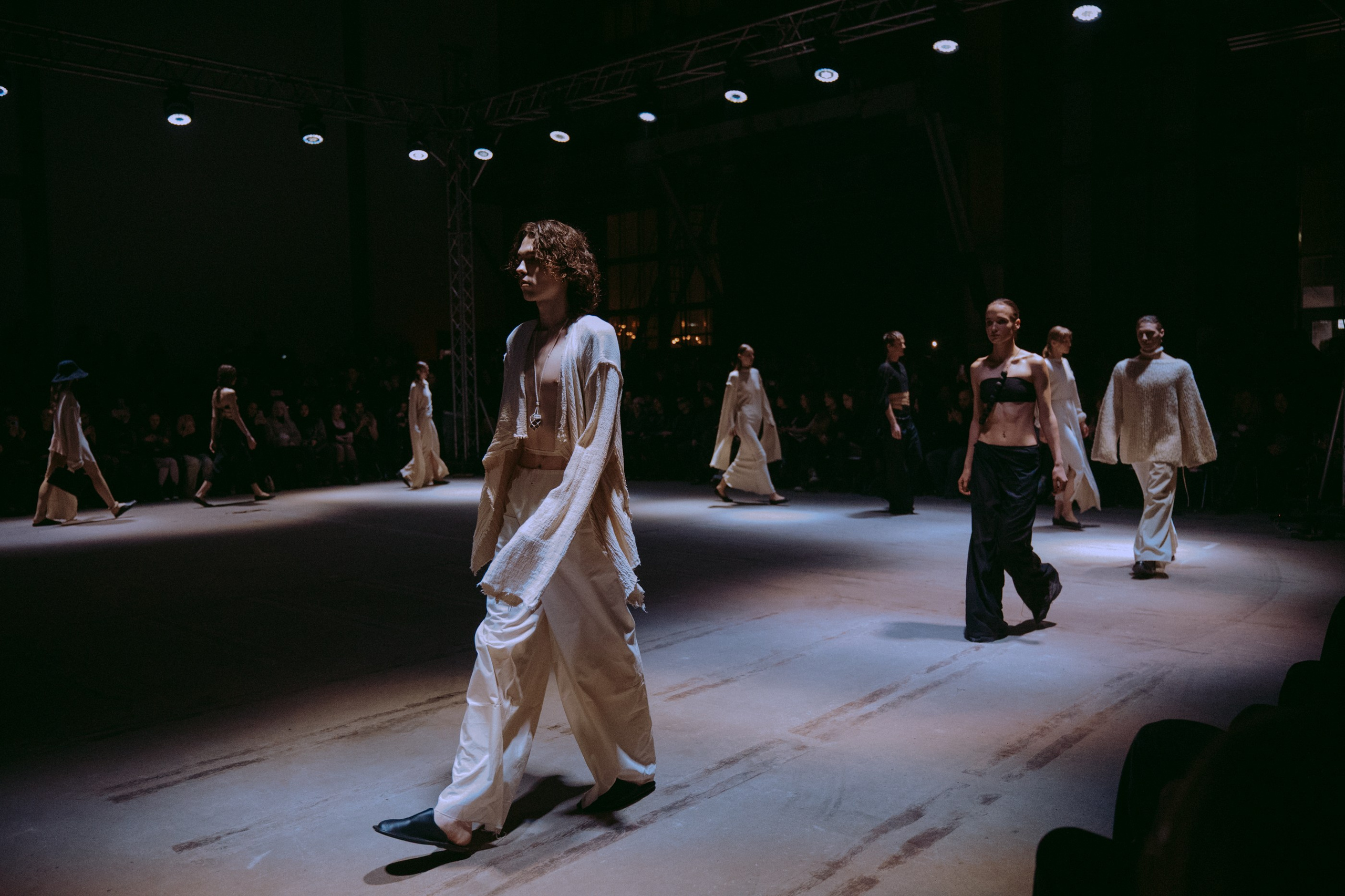 AUXI Fashion Show. Фотограф Элина Брусенцева