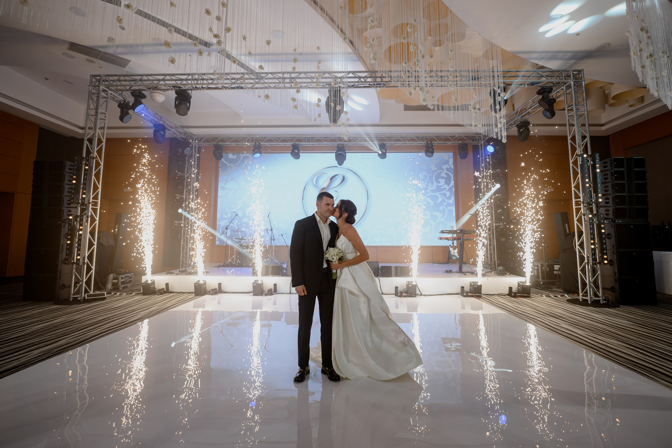 Елизавета & Сергей. Сергей Каба|Свадебный фотограф Сочи - атмосфера торжества остается с в