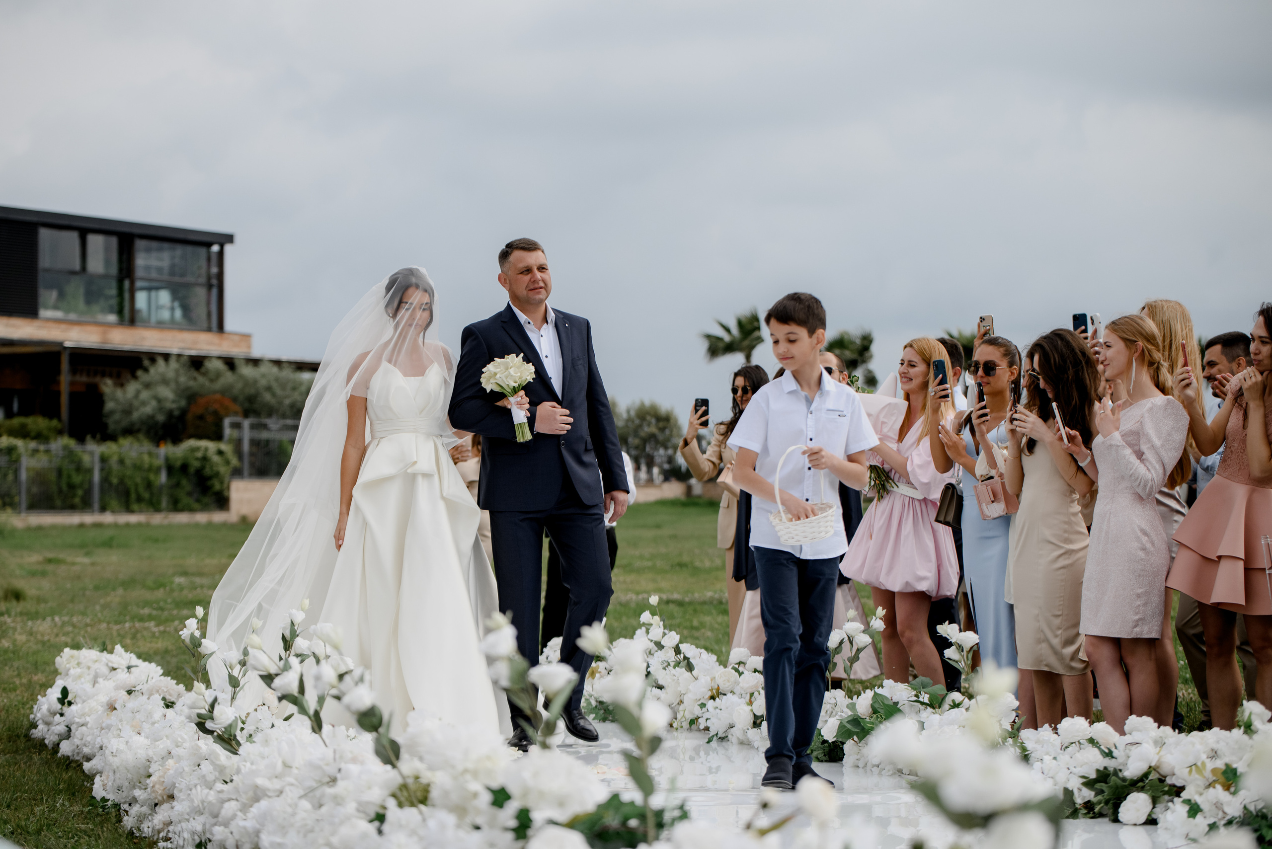 Елизавета & Сергей. Сергей Каба|Свадебный фотограф Сочи - атмосфера торжества остается с в