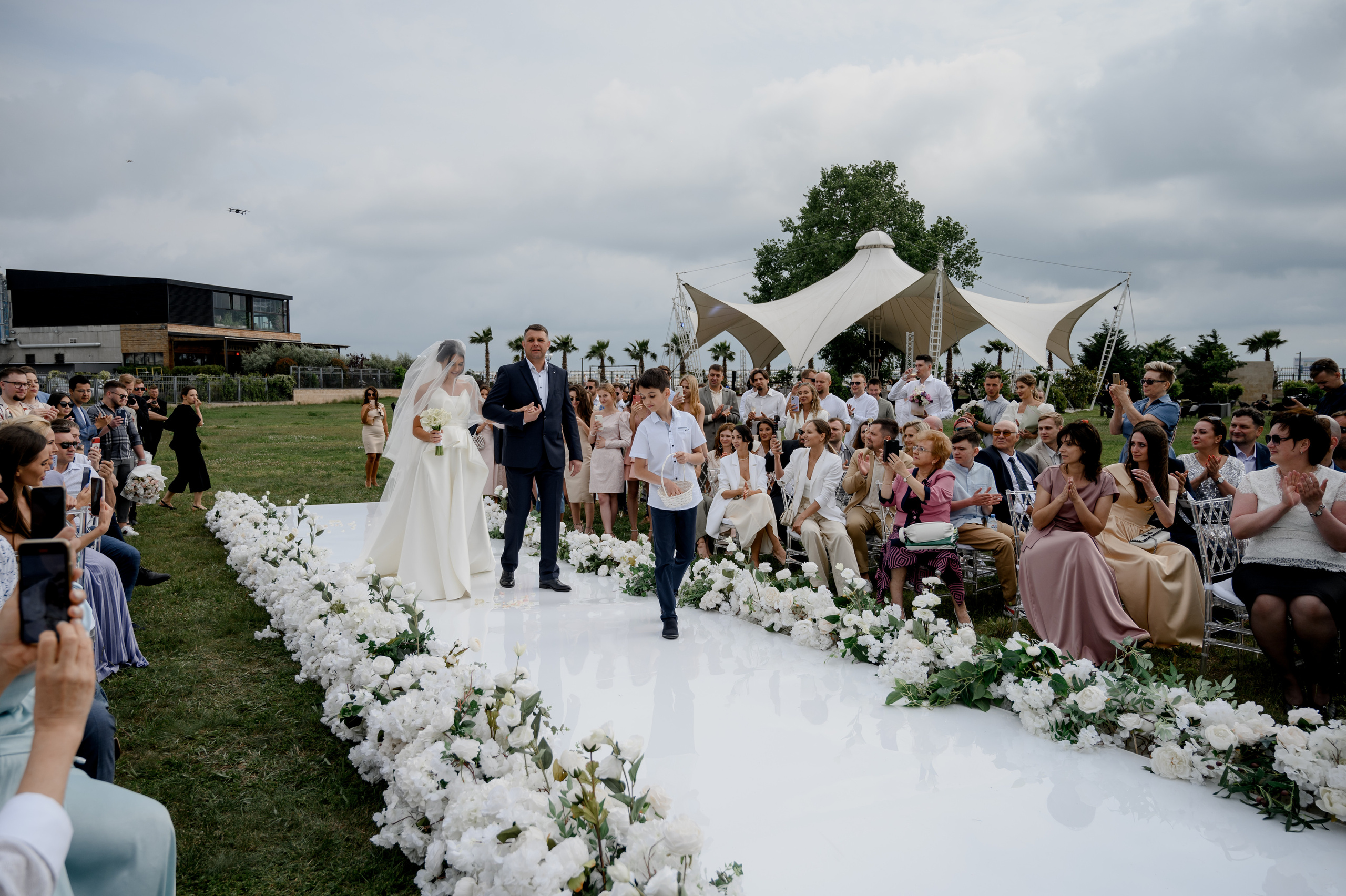 Елизавета & Сергей. Сергей Каба|Свадебный фотограф Сочи - атмосфера торжества остается с в