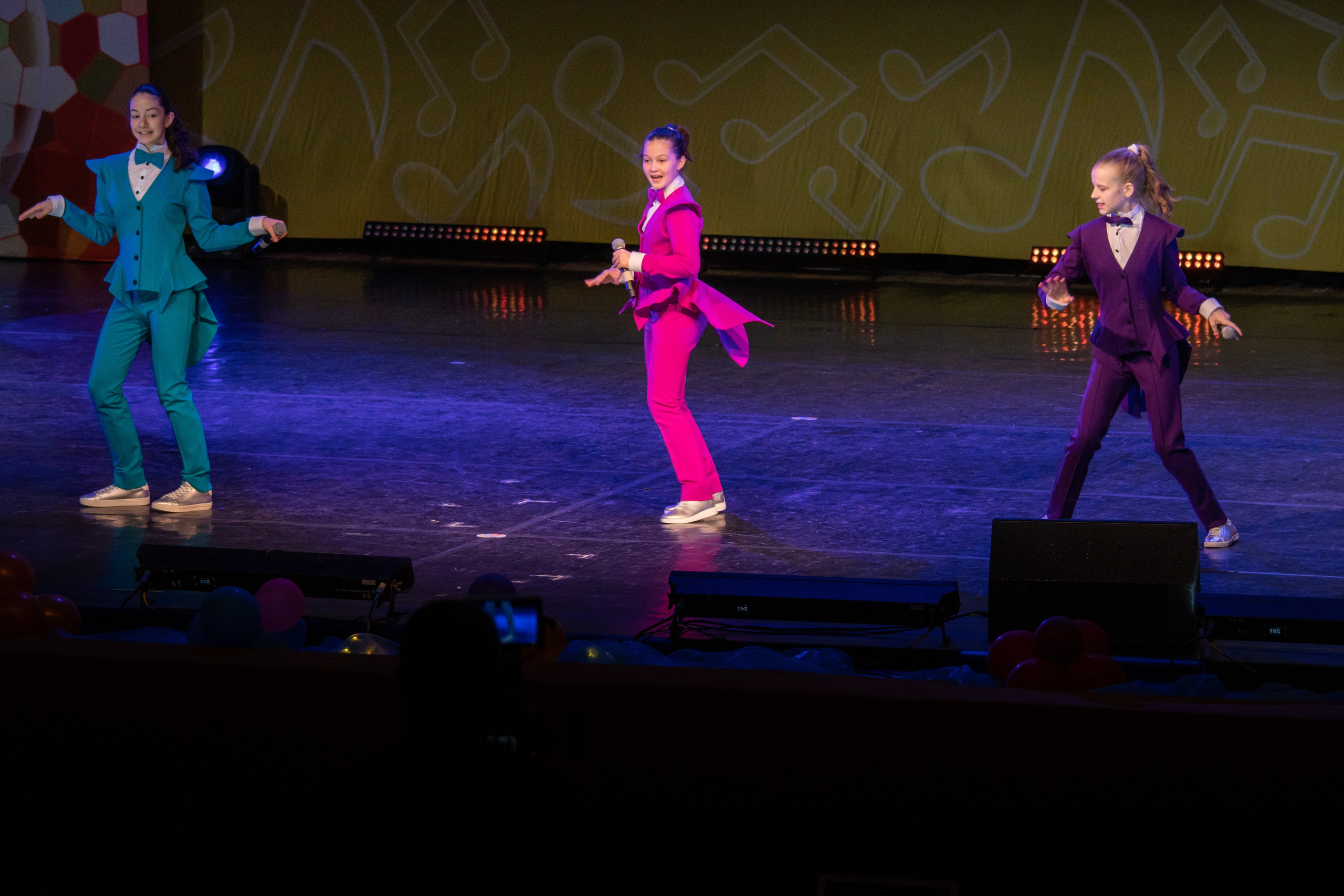 Съёмка концерта для Домисольки, большой концертный зал Космос. «Студия DRONAVT`s» — видеосъёмка и фотография г. Москва