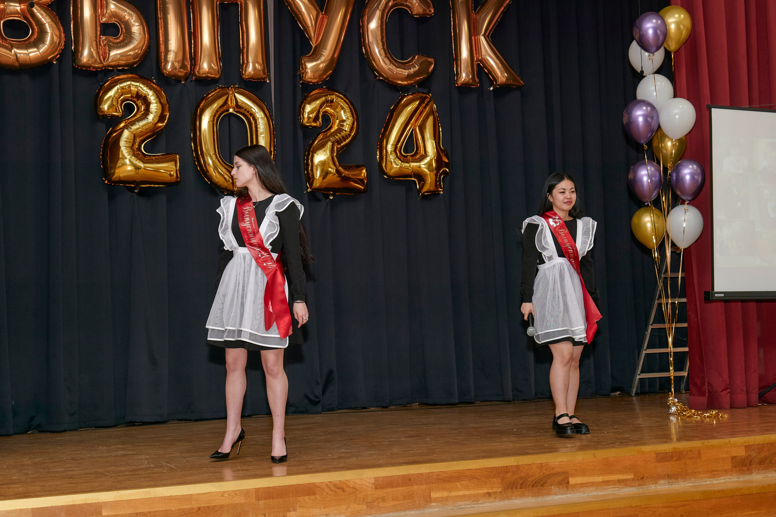 Последний звонок школа 1413. Детский и семейный фотограф г. Москва Оксана Катаджи