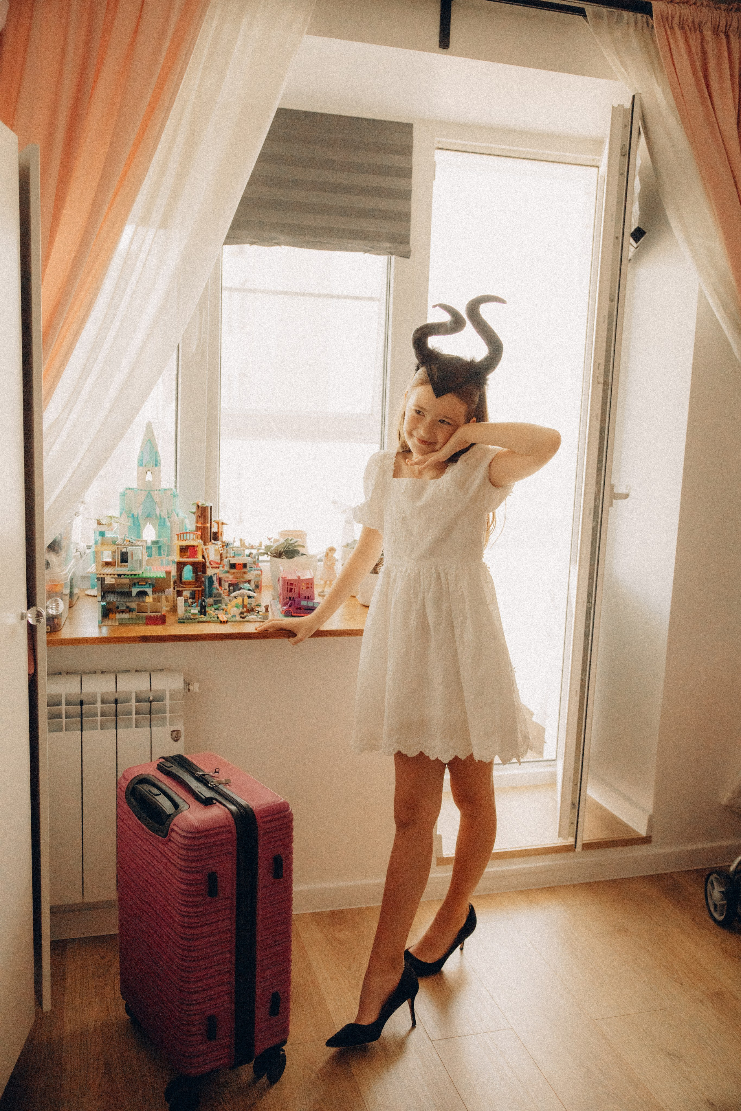 Ева. Главная