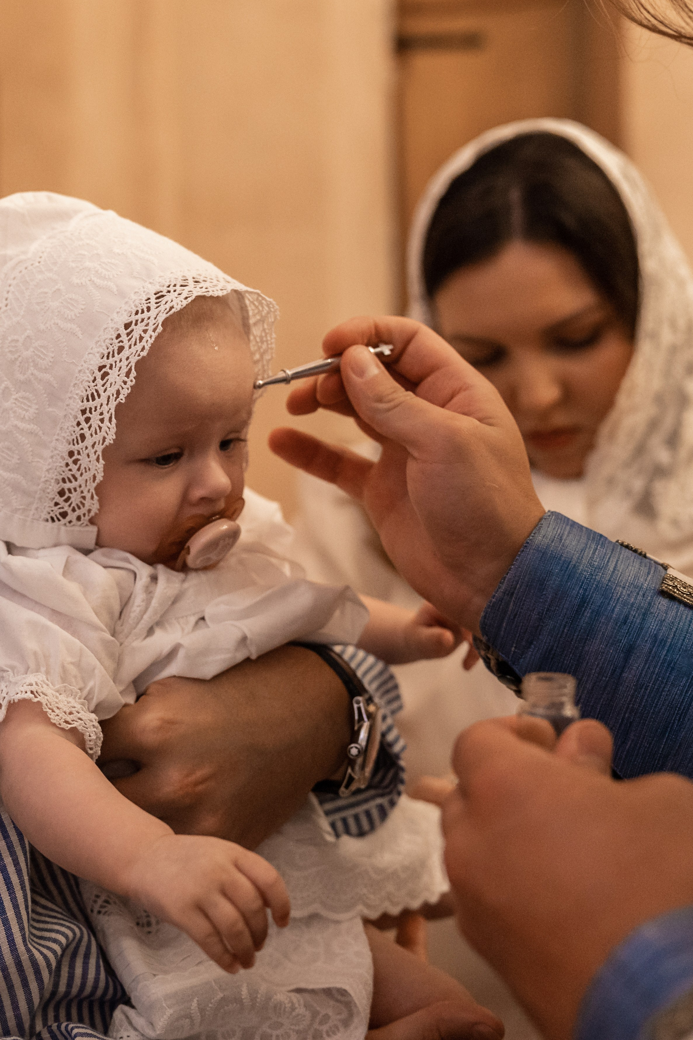 Крещение Агаты. Фотограф Крещение, Выписка москва